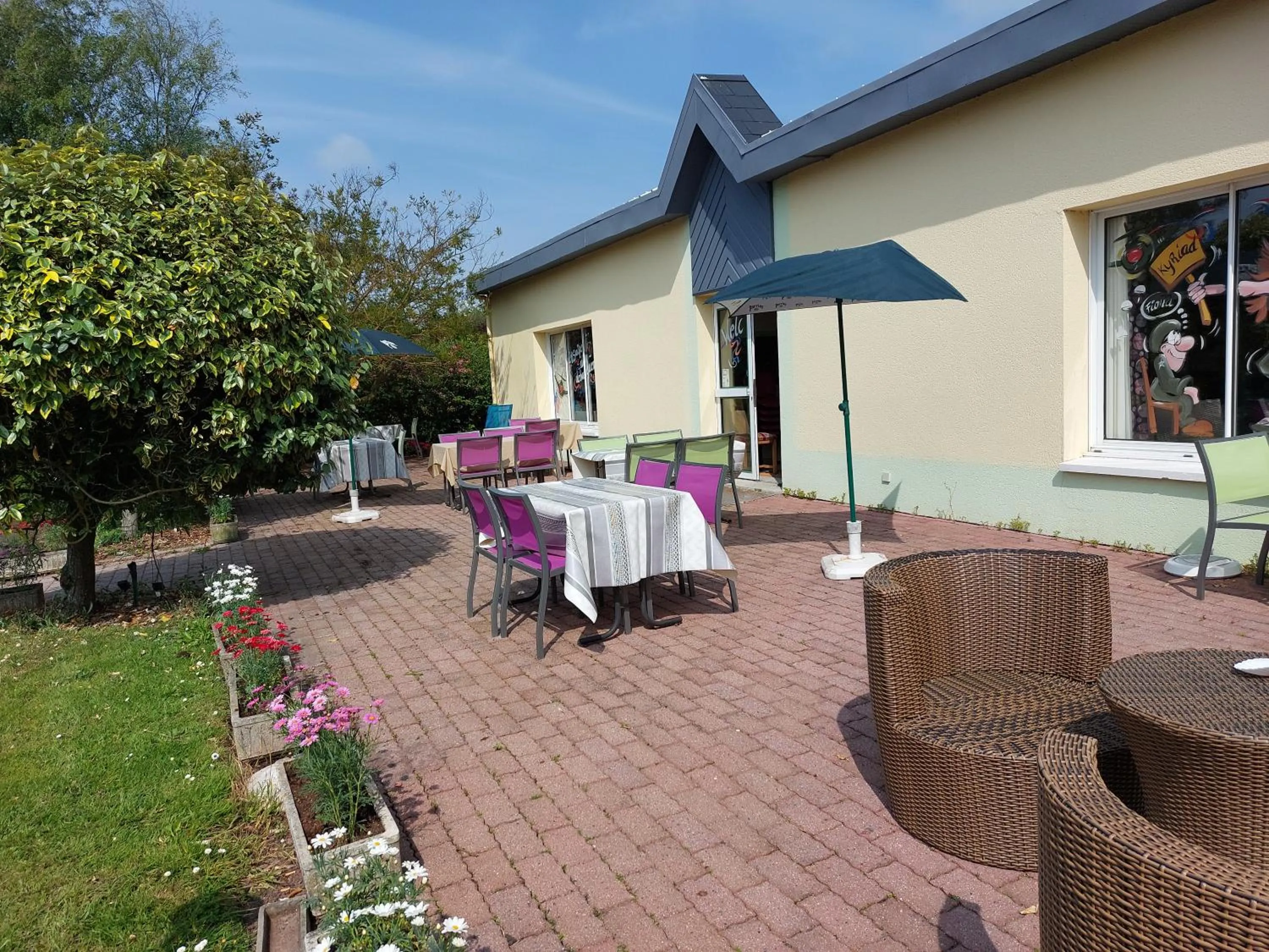 Property building in Contact Hotel Utah Beach Carentan