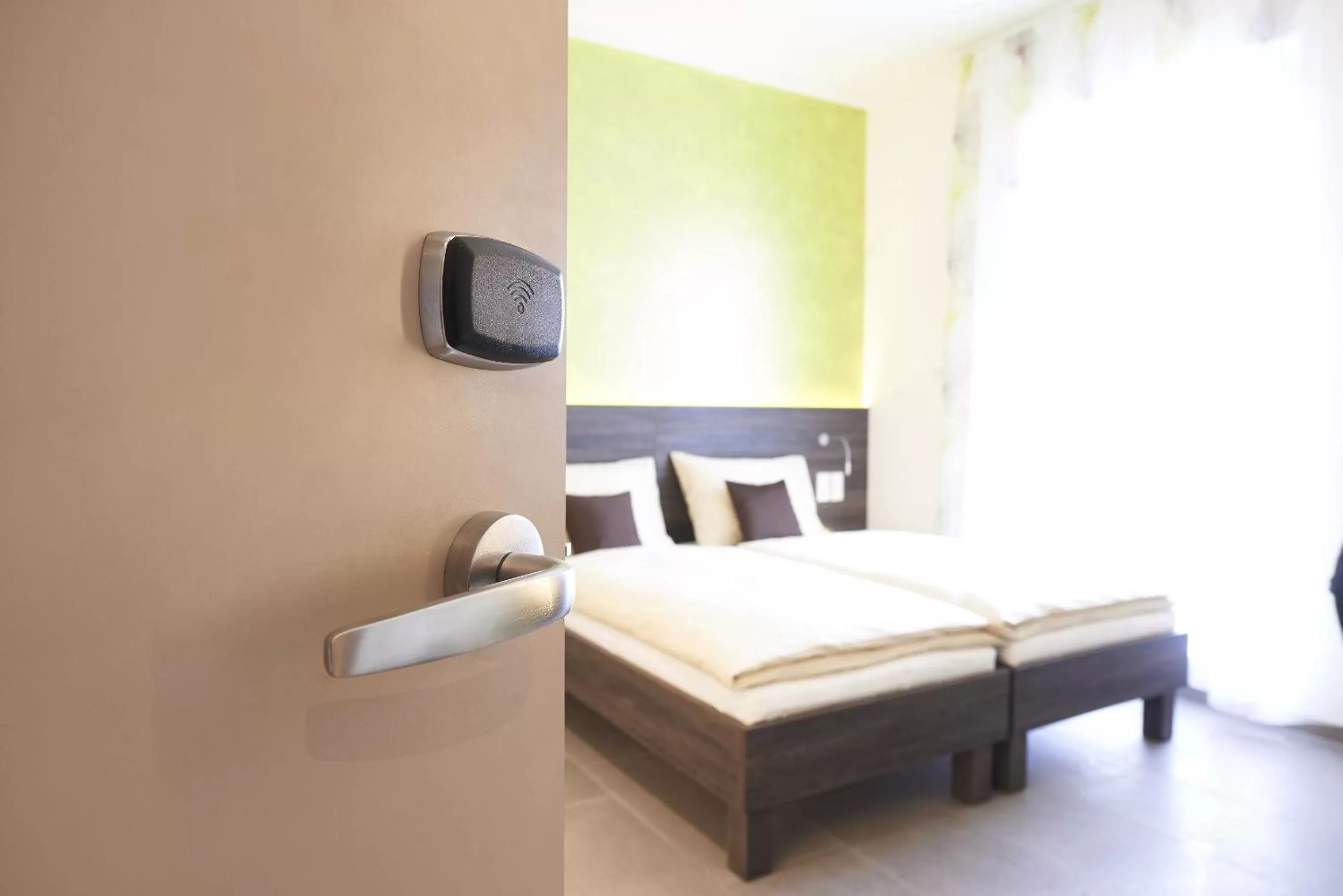 Decorative detail, Bed in eee Hotel Marchtrenk