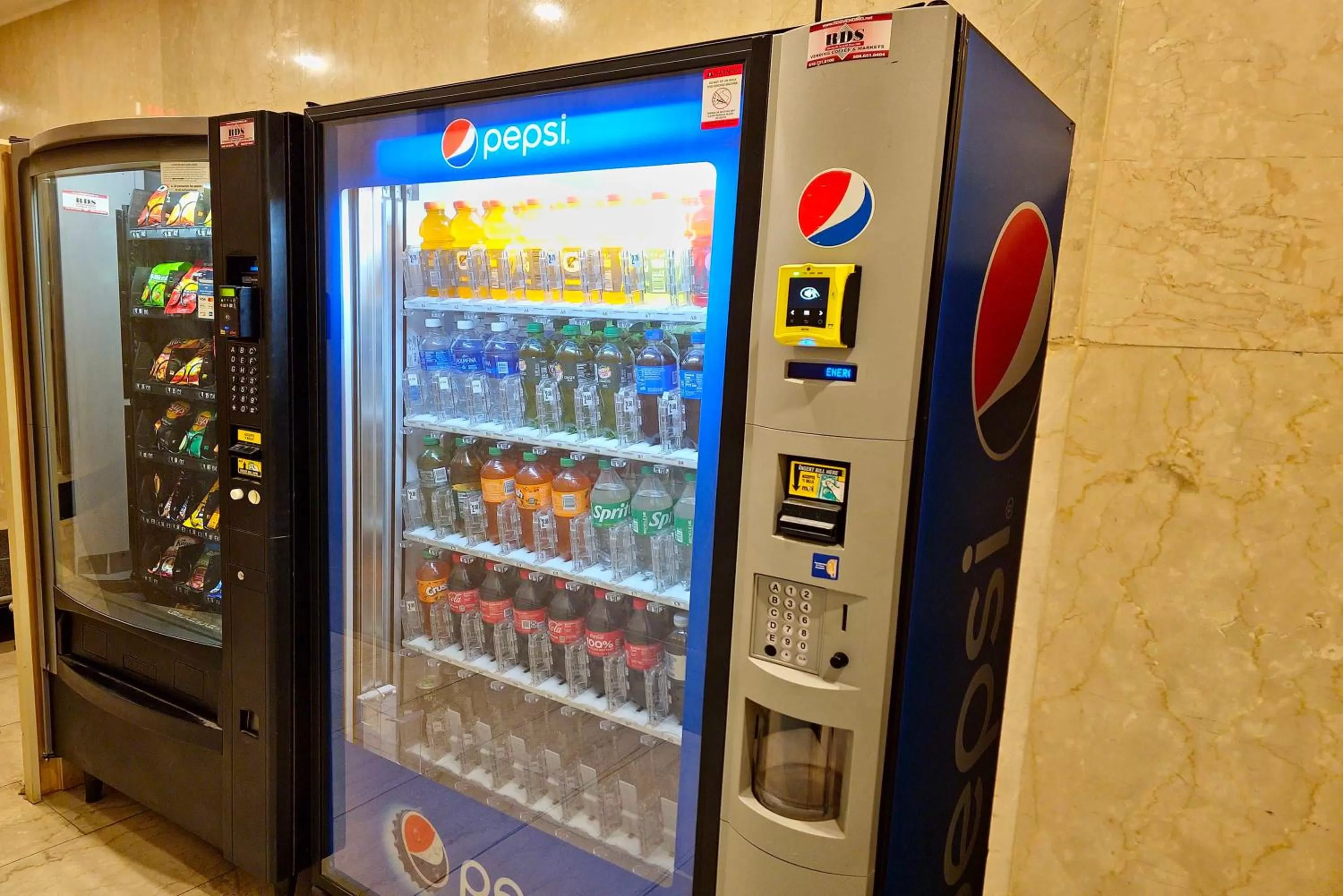 vending machine in The Ledger Residences by Sosuite - Old City