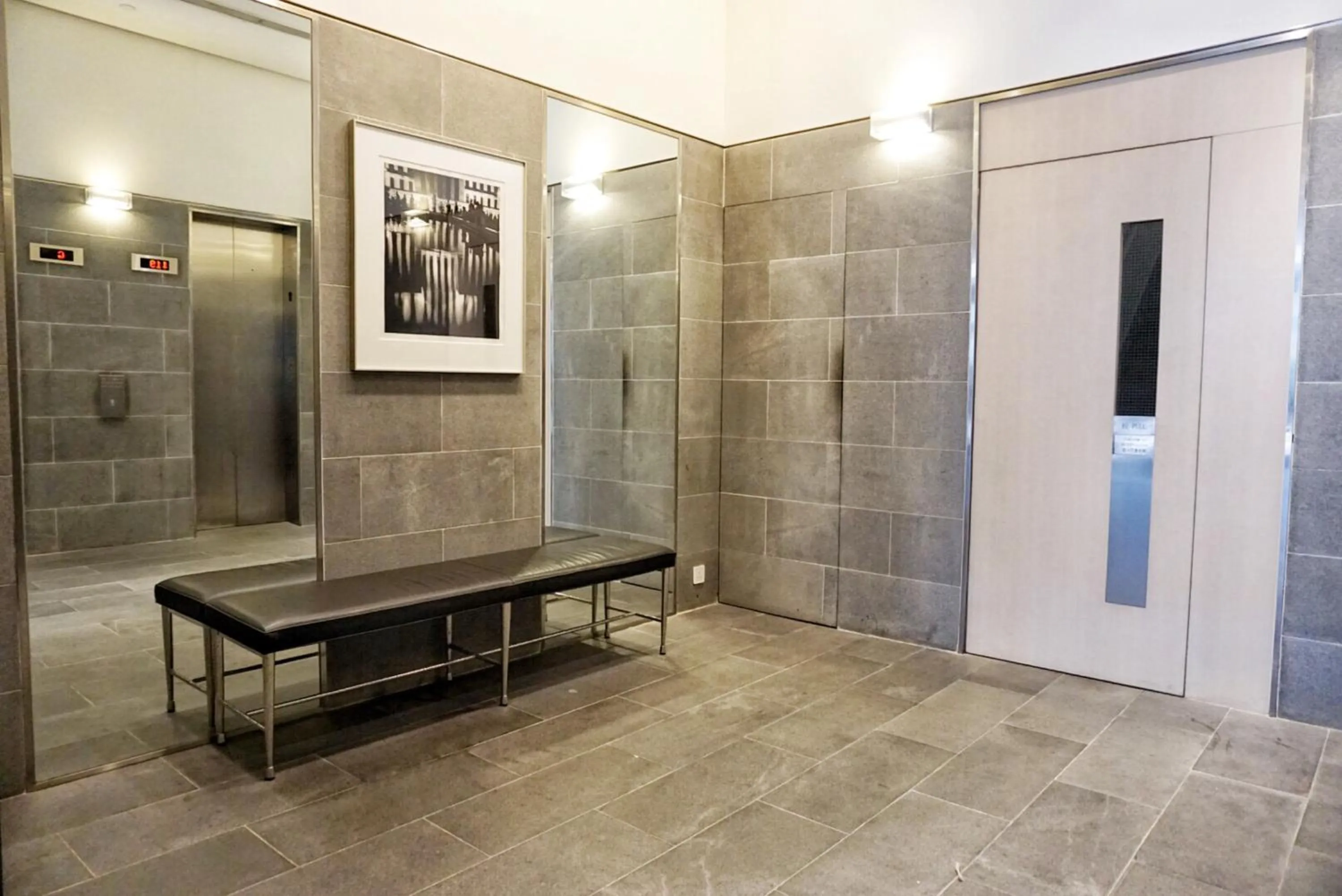 Lobby or reception in Twenty One Whitfield