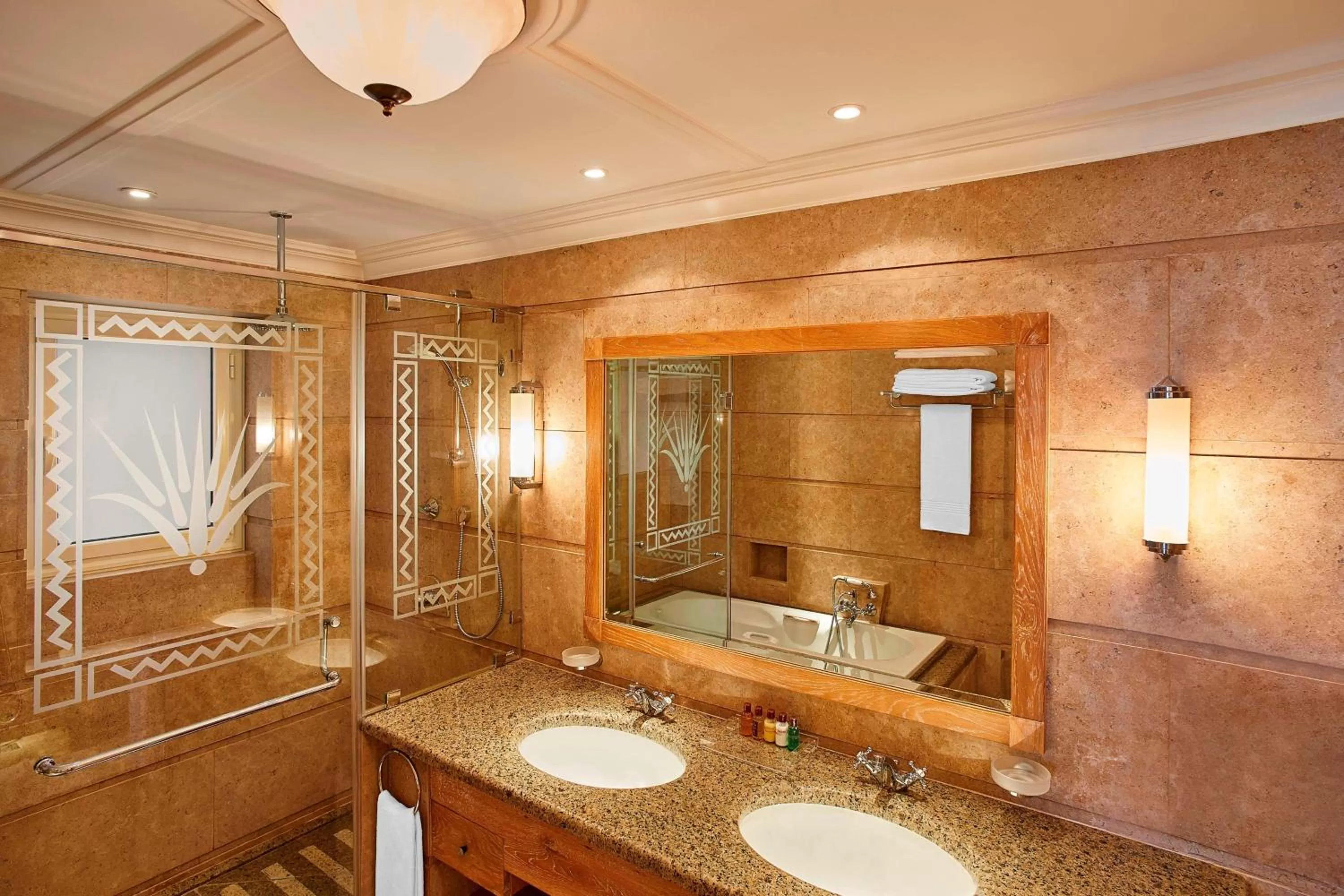 Bathroom in Sheraton Soma Bay Resort