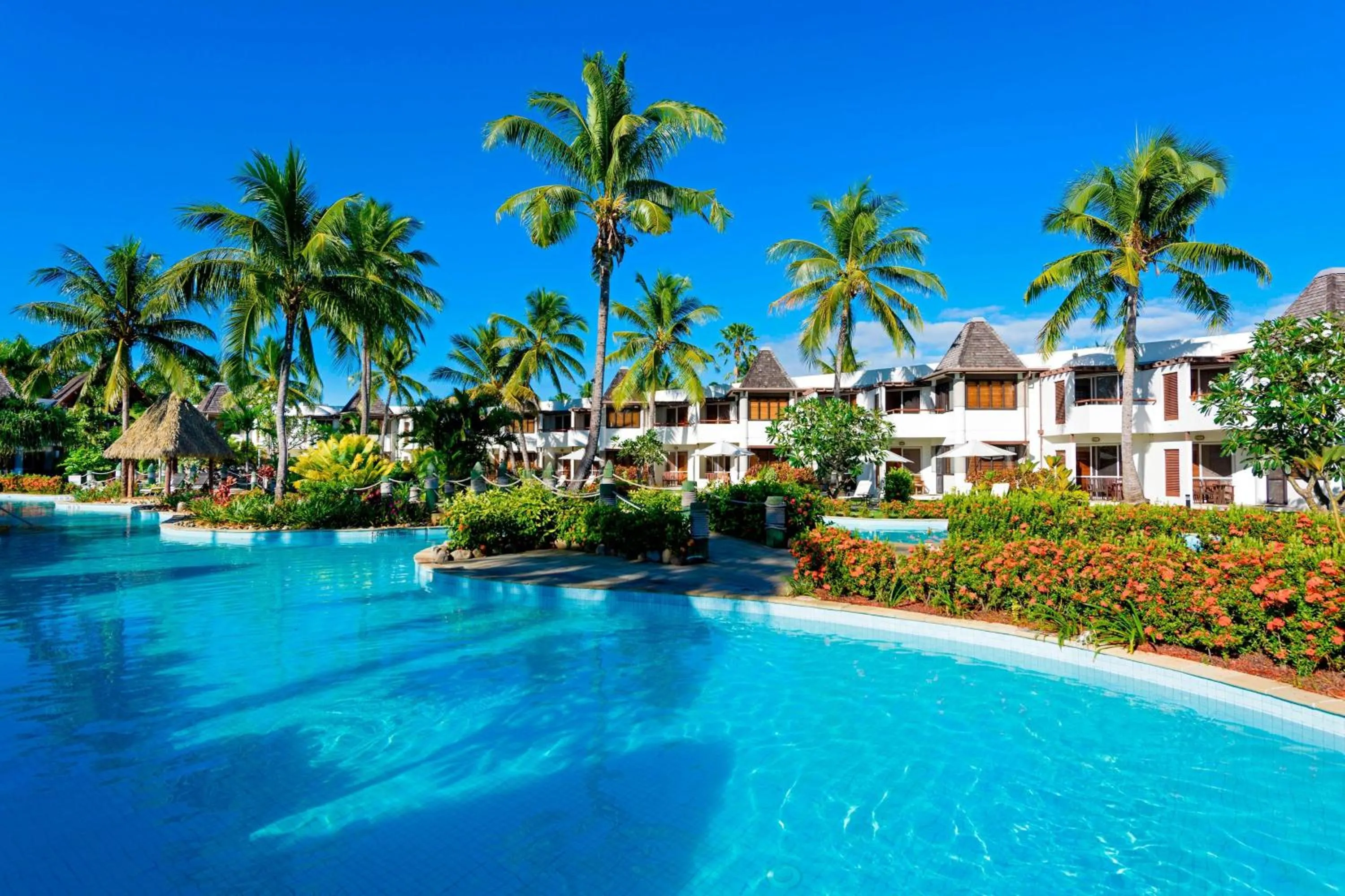 Swimming pool in Sheraton Denarau Villas