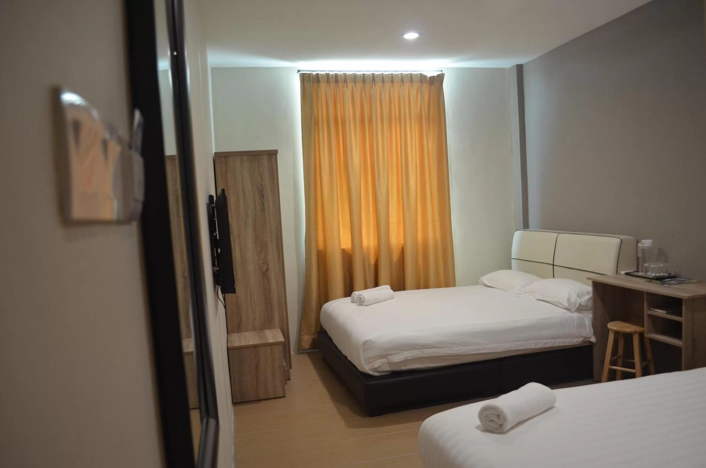 Bedroom, Bed in Welcome Inn GM