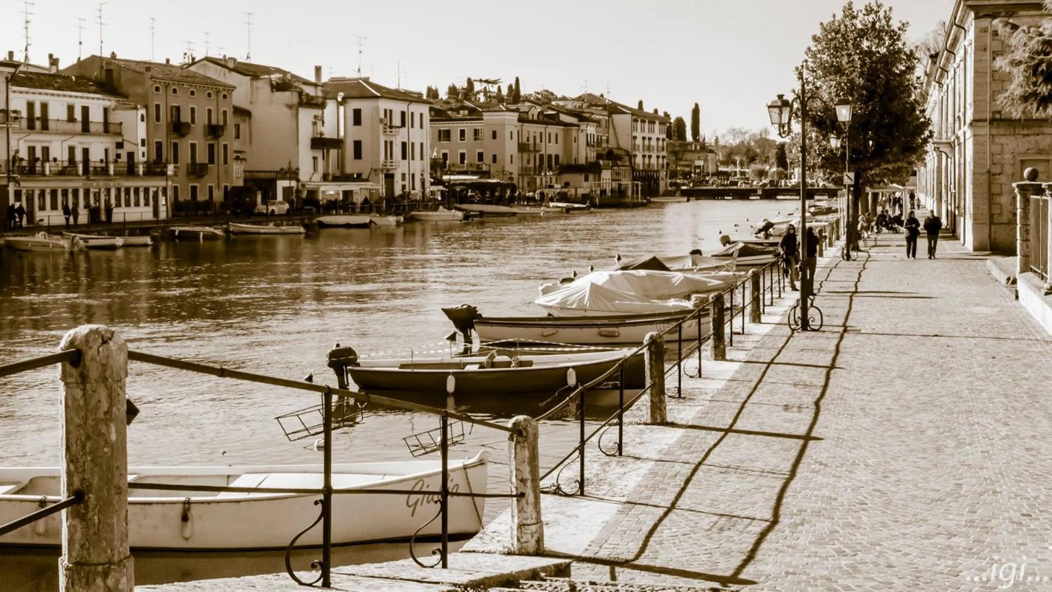 Neighbourhood in Hotel Venezia Park - ENJOY HOLIDAY