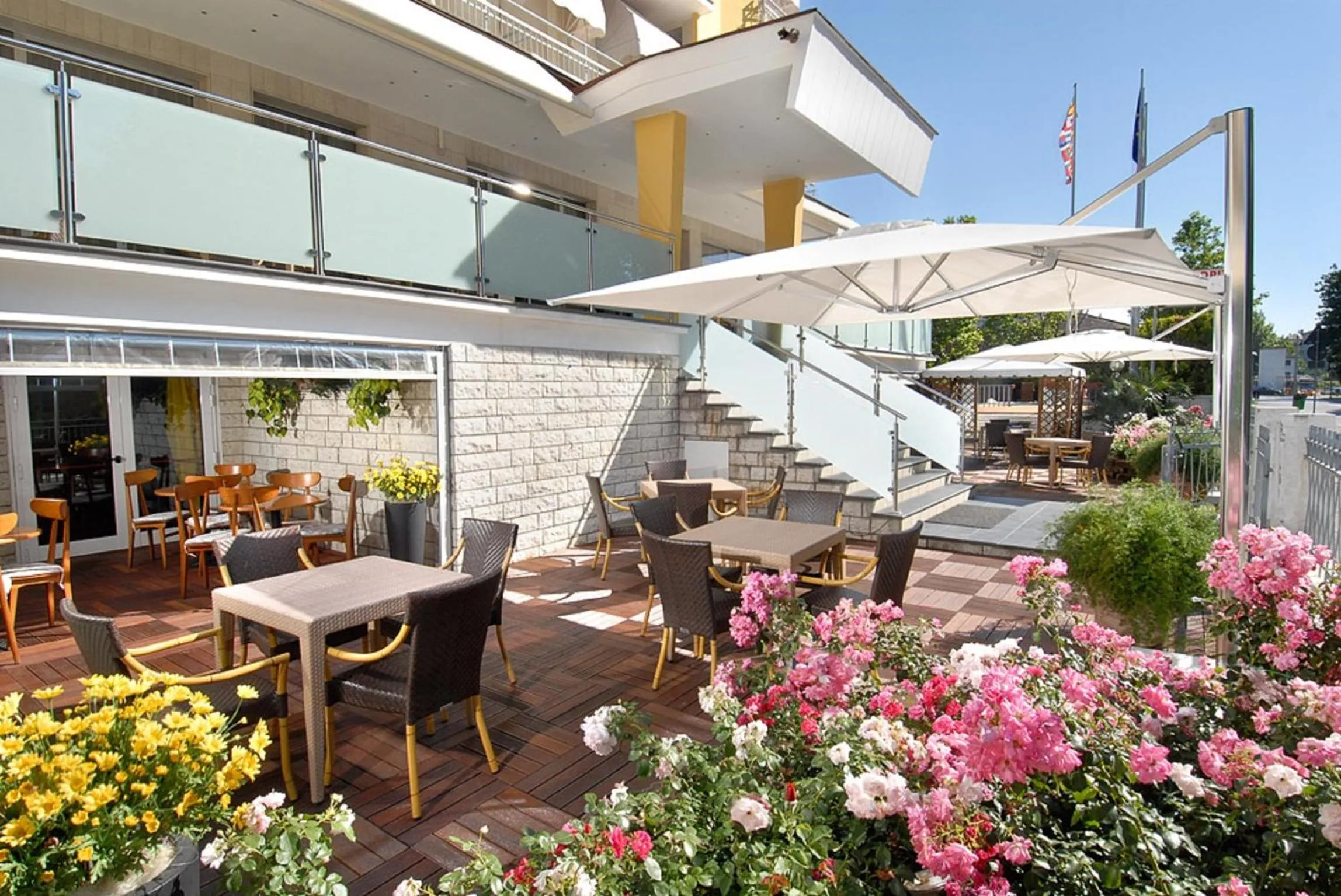 Facade/entrance in Hotel St. Moritz