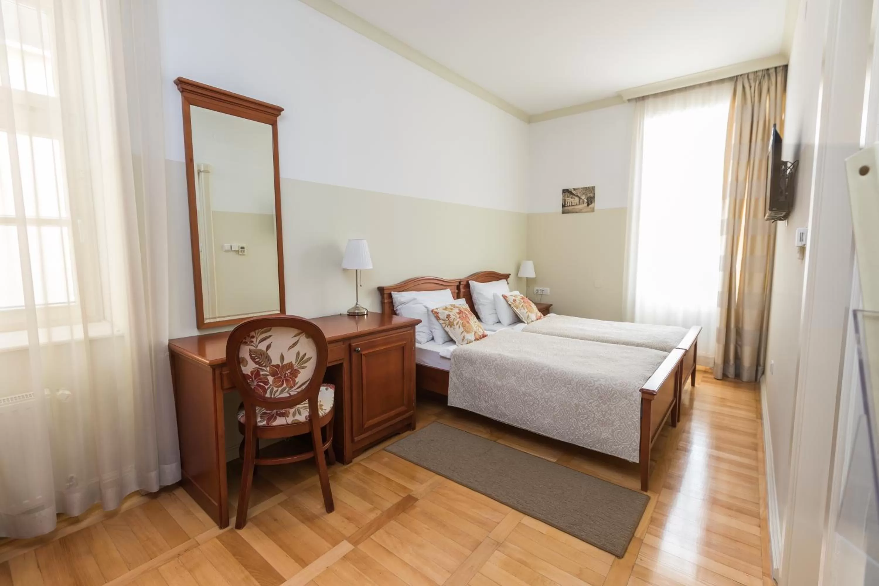 Bed in Heritage Hotel Frankopan