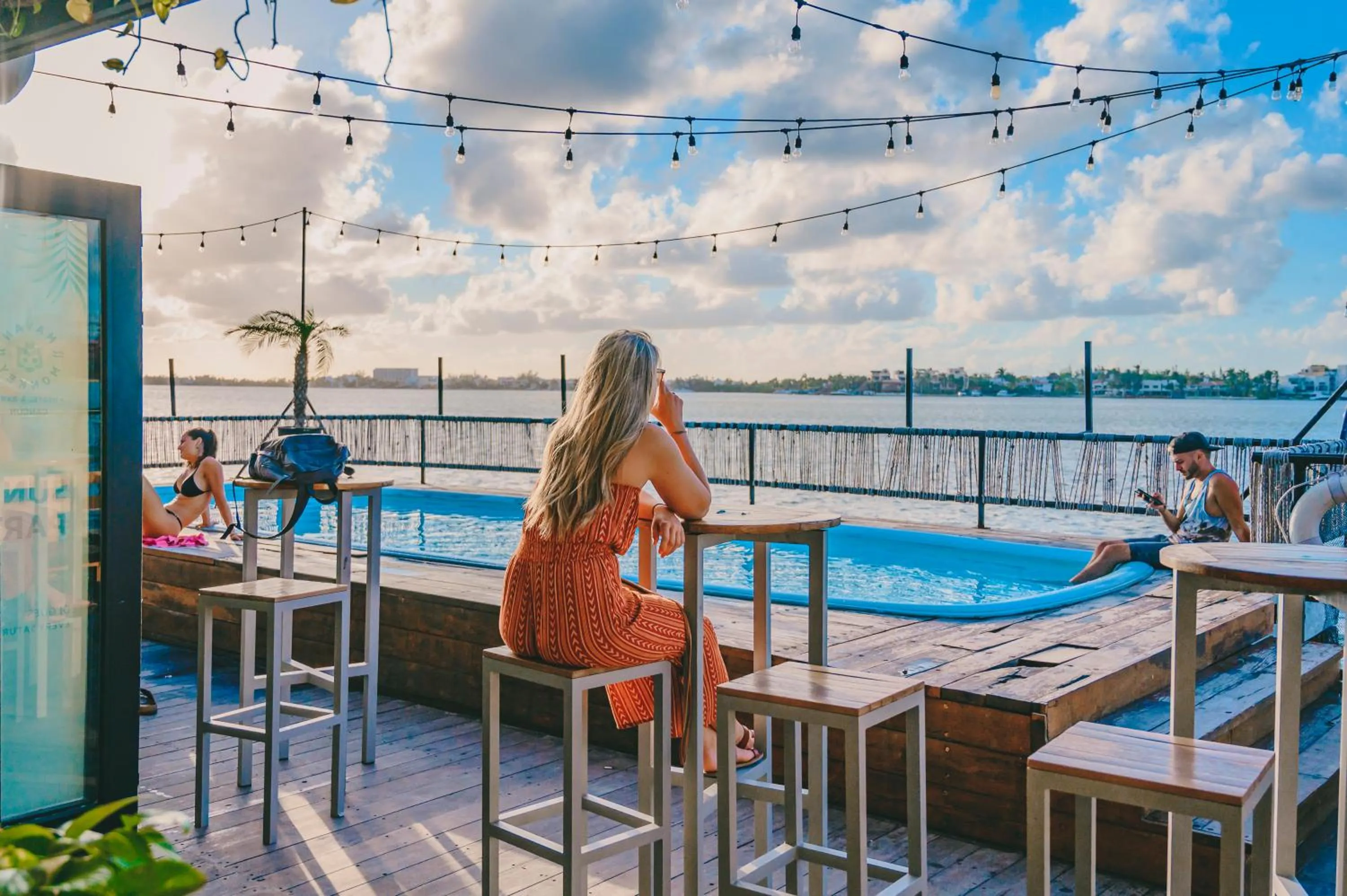 People in Mayan Monkey Cancun - Social Hotel