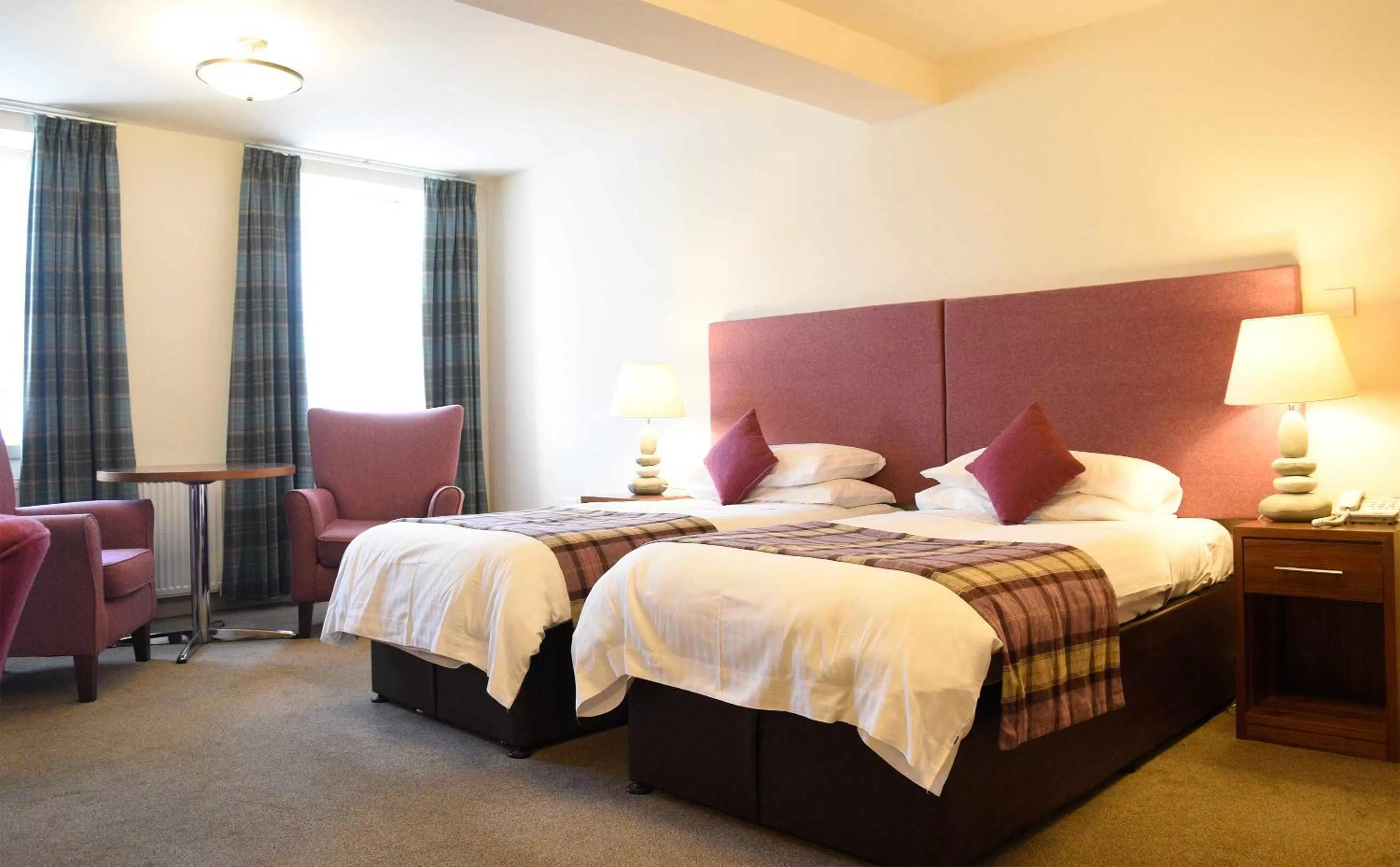 Bed in The Royal Hotel