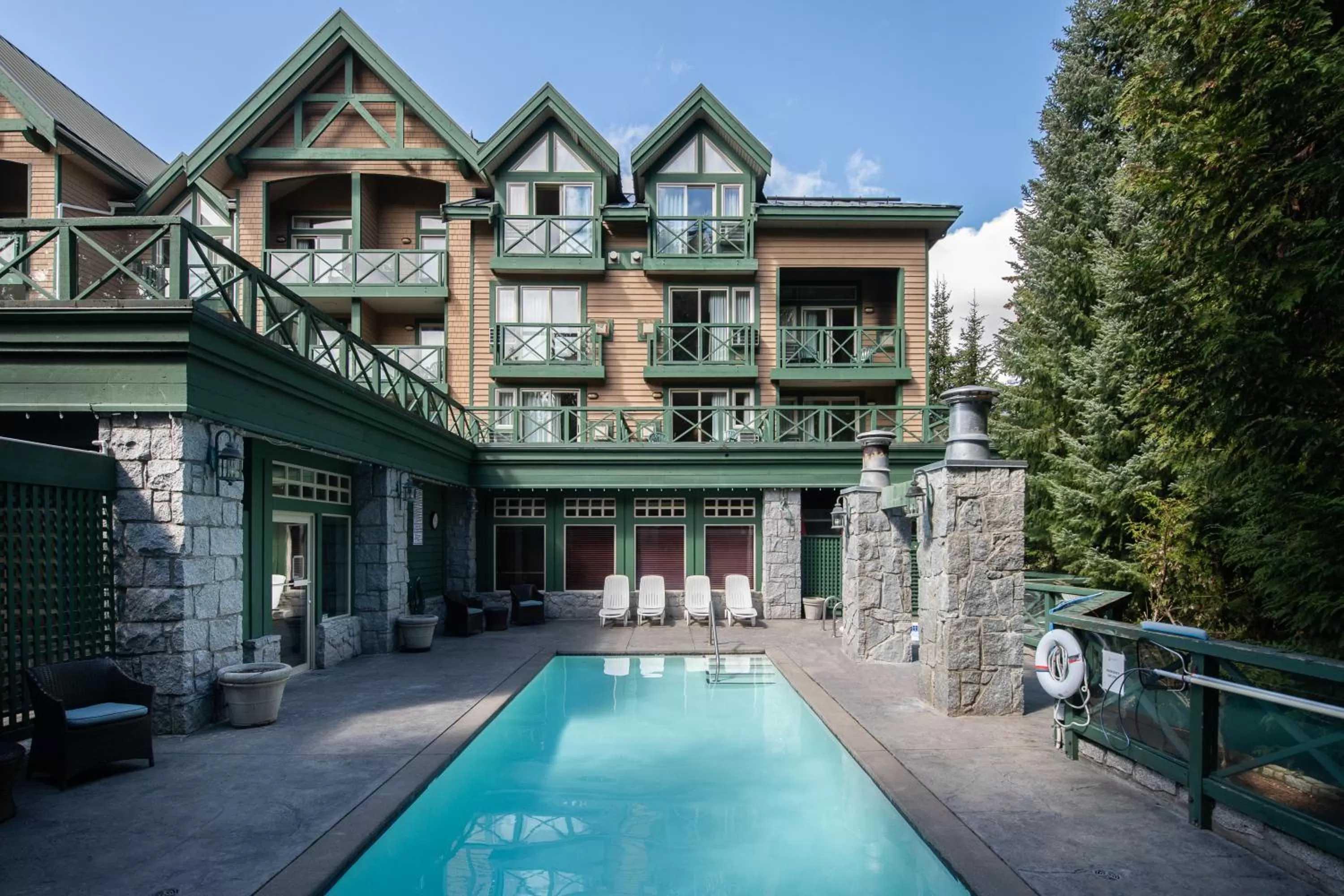 Property building in Pinnacle Hotel Whistler