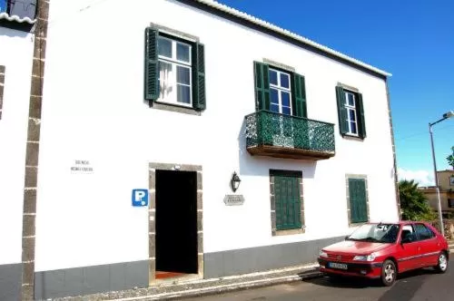 Facade/entrance, Property Building in Hotel Ilha Graciosa