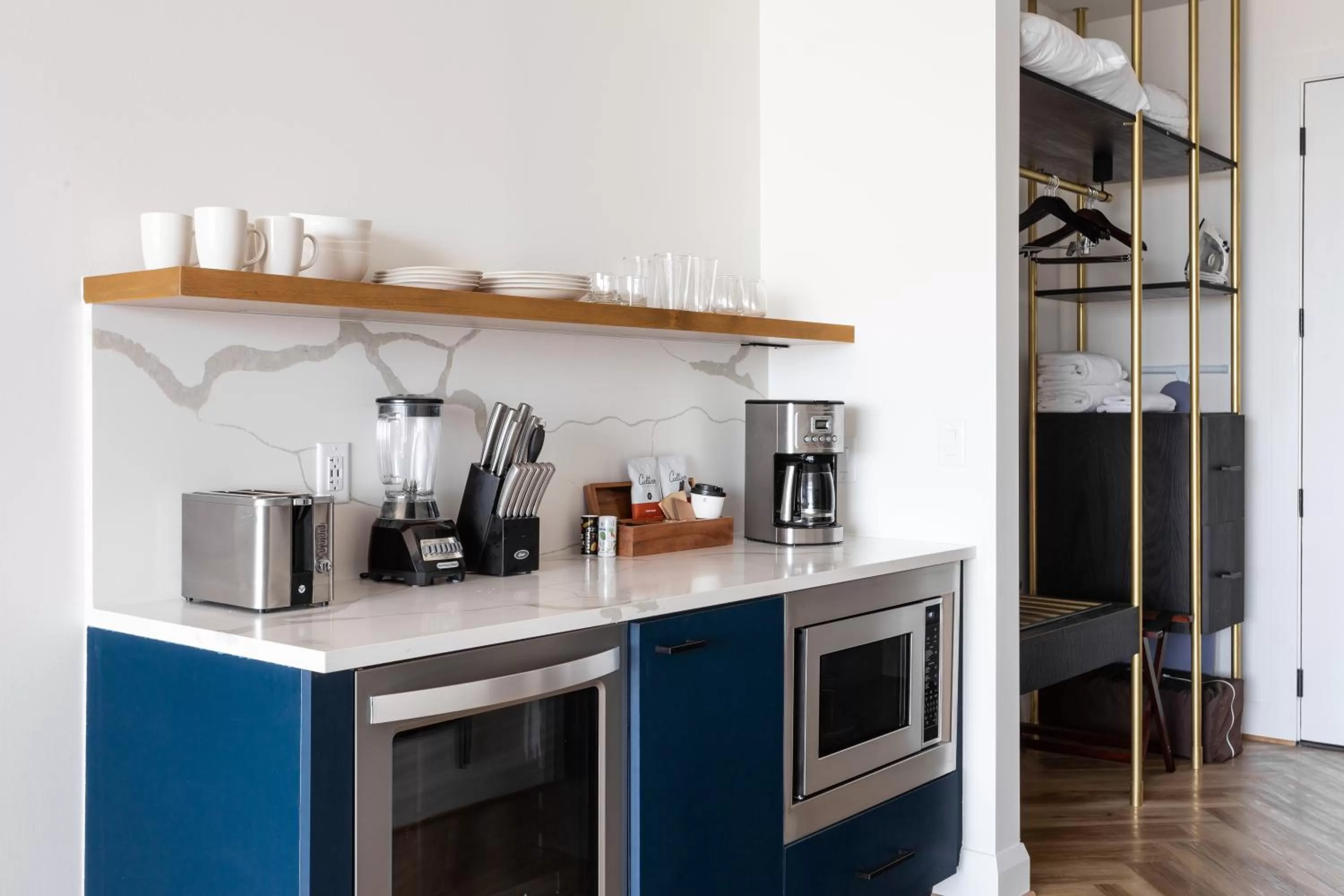 Kitchen or kitchenette in Mint House Dallas - Downtown