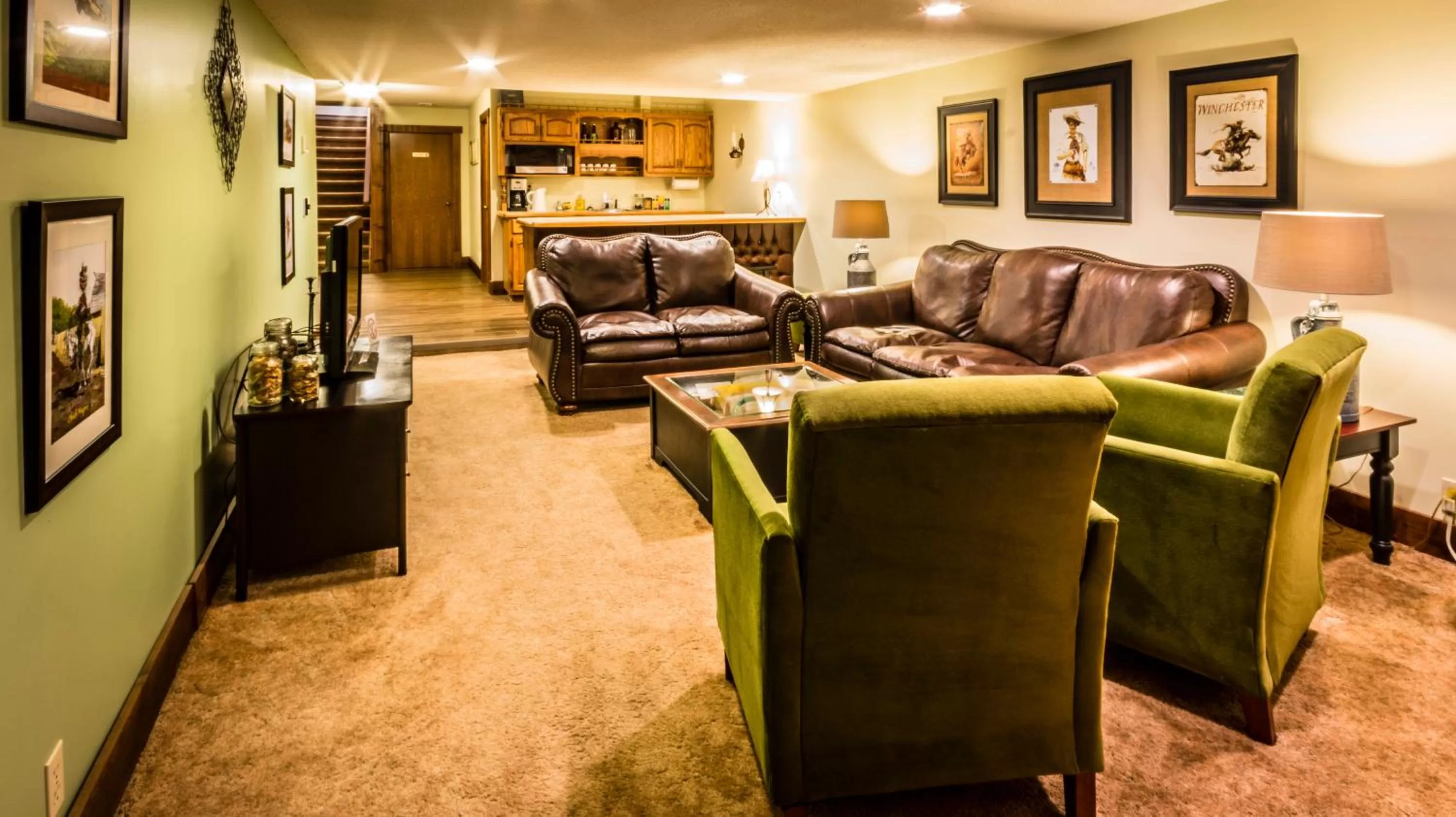 Communal lounge/ TV room, Seating Area in Rustlers Lodge