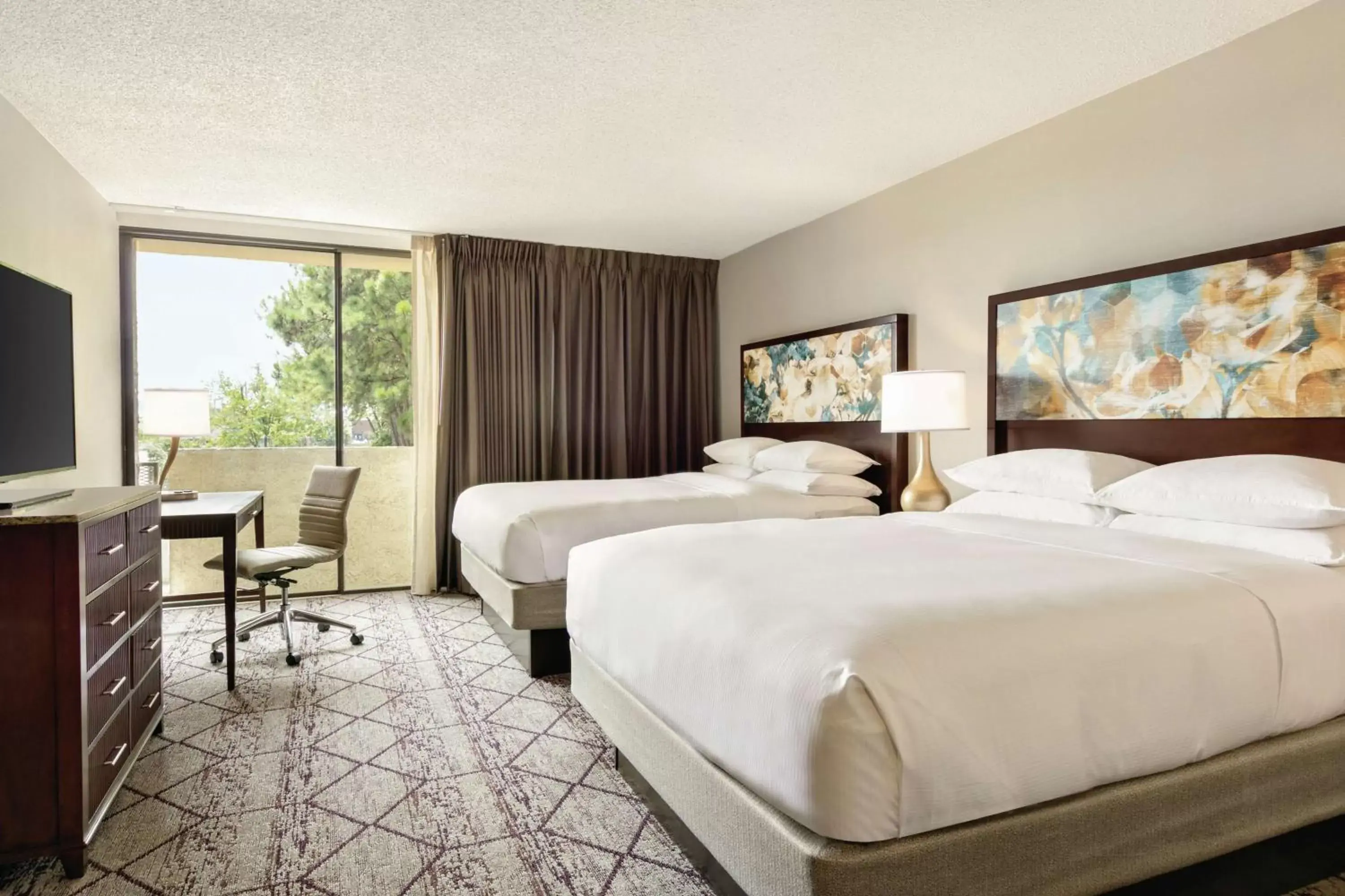 Double Room with Two Double Beds - Hearing Accessible/Non-Smoking in DoubleTree by Hilton Atlanta Northeast/Northlake Double Room with Two Double Beds - Hearing Accessible/Non-Smoking in DoubleTree by Hilton Atlanta Northeast/Northlake