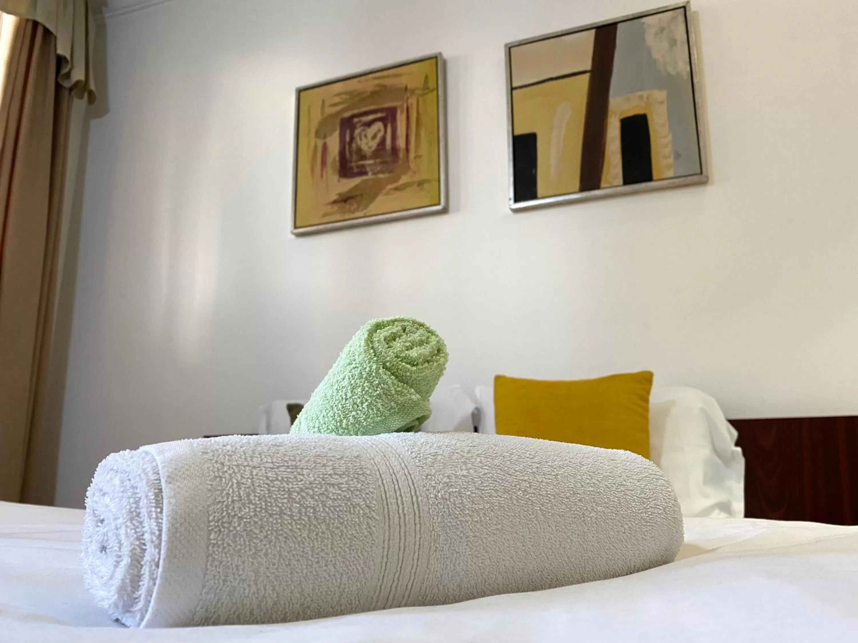 towels, Bed in Urban Boutique Hotel