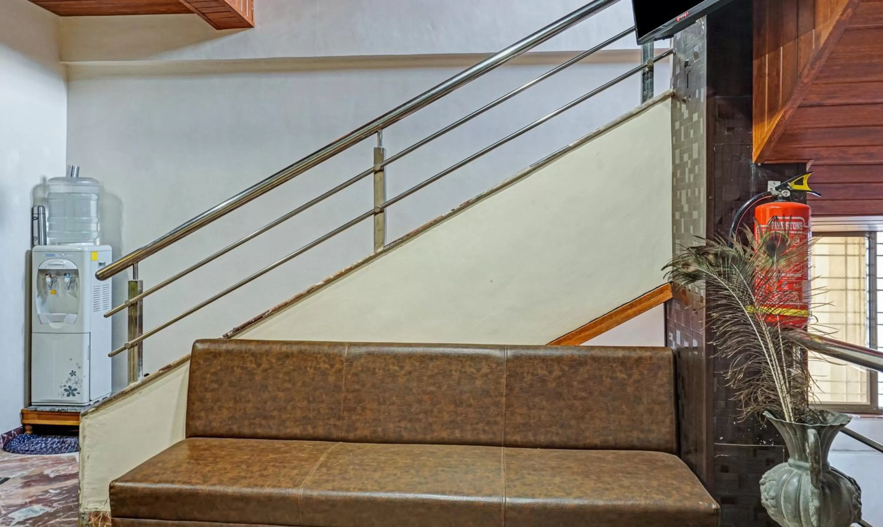 Seating area in Itsy By Treebo - Punest