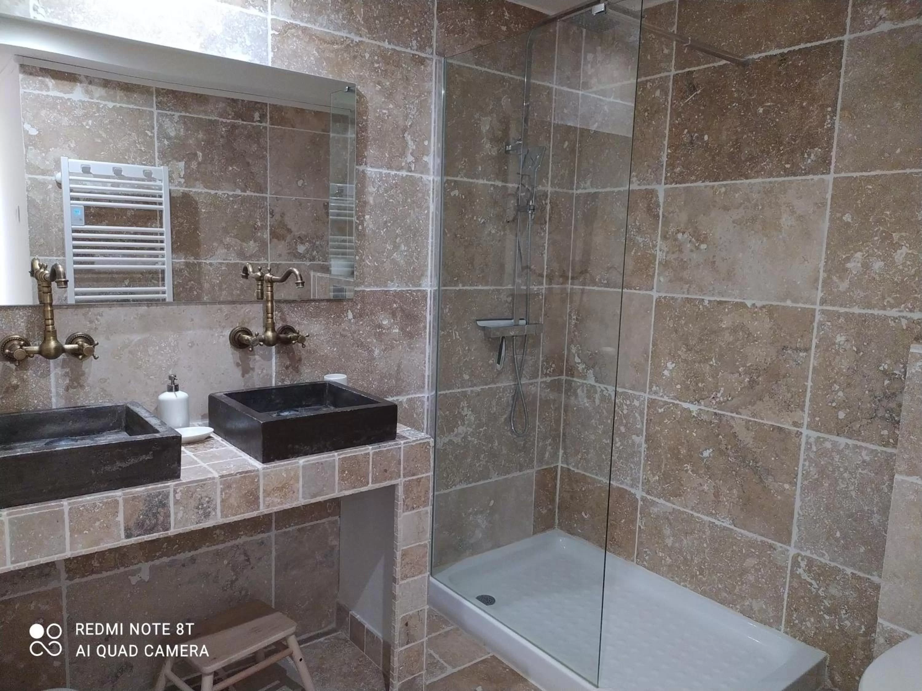 Le 9 de Cour, Chambre Chaco