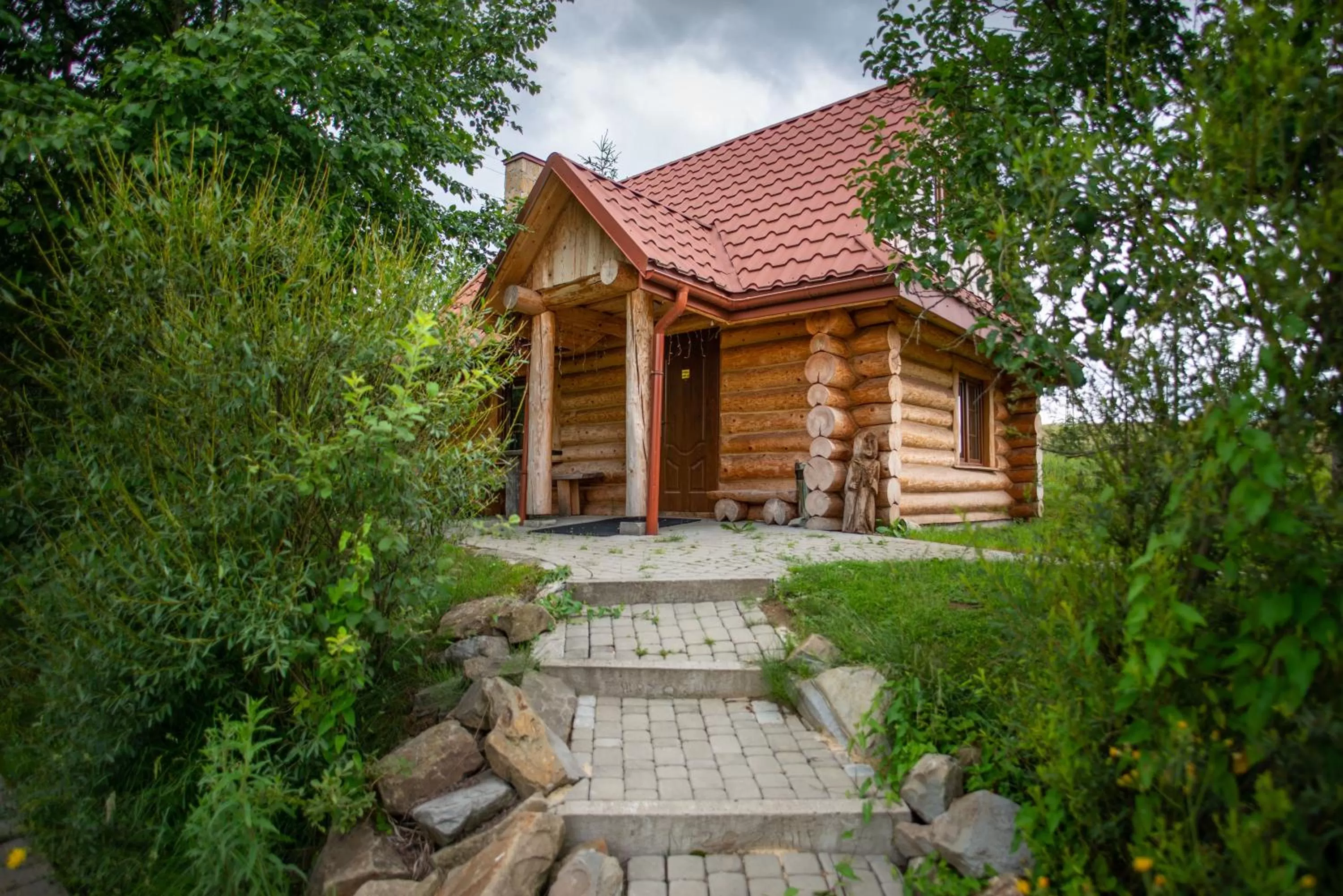 Property building in Gościniec Pięciu Stawów
