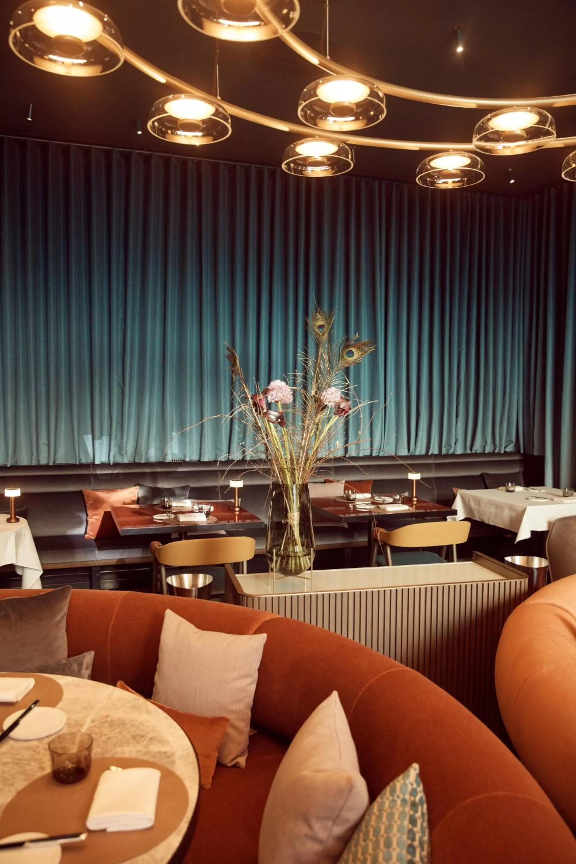 Restaurant/places to eat in Marktgasse Hotel