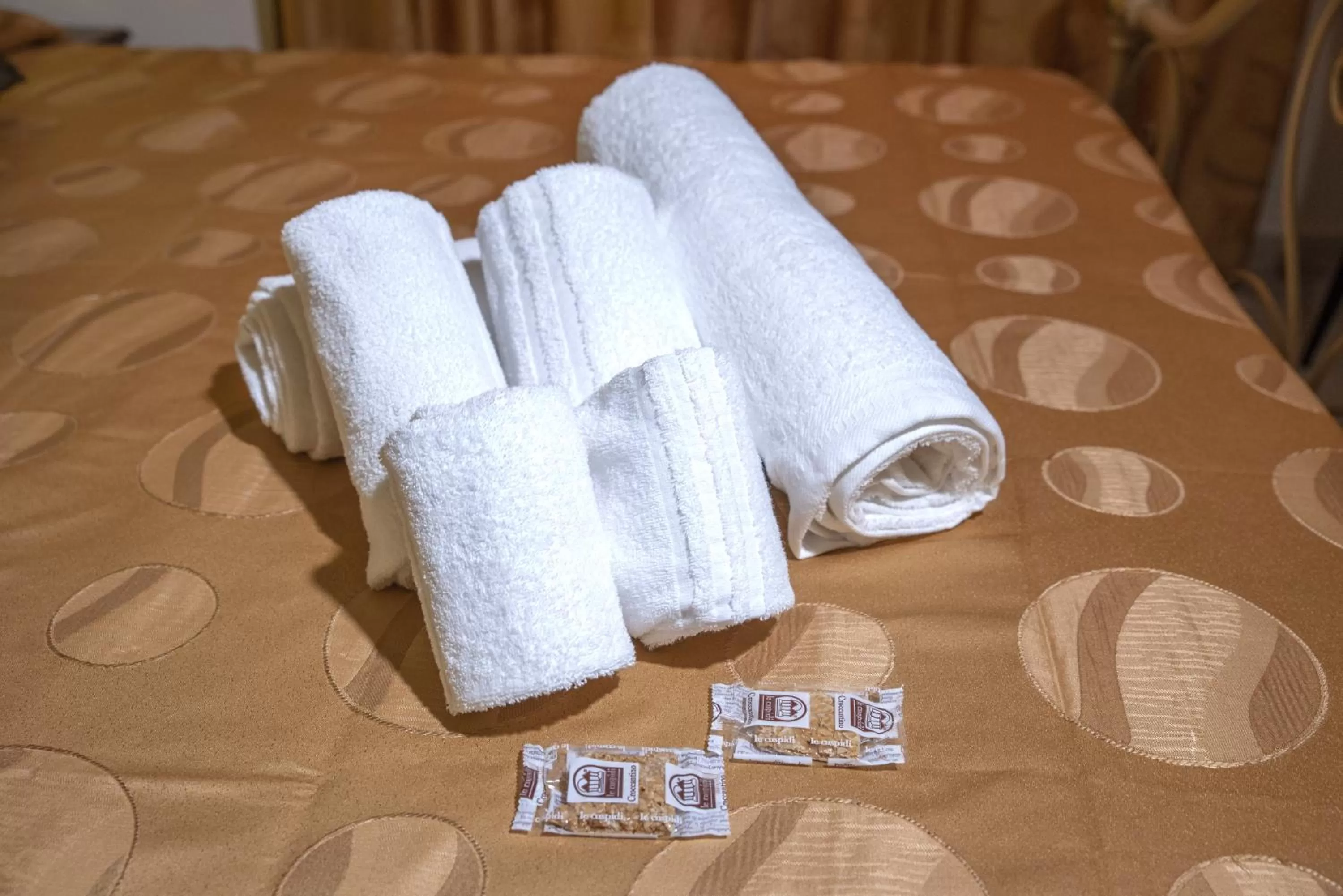 Bed in Carlo V - Holiday Rooms