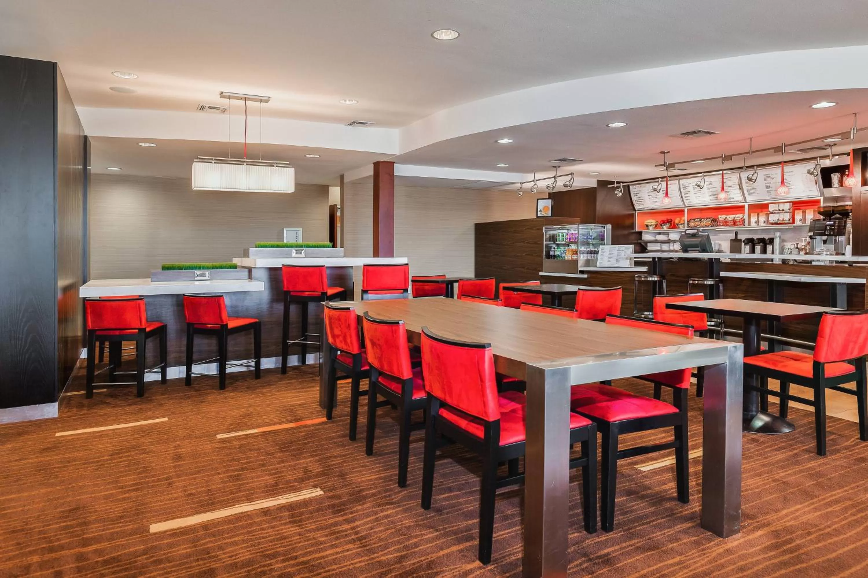 Restaurant/places to eat in Courtyard by Marriott Corpus Christi