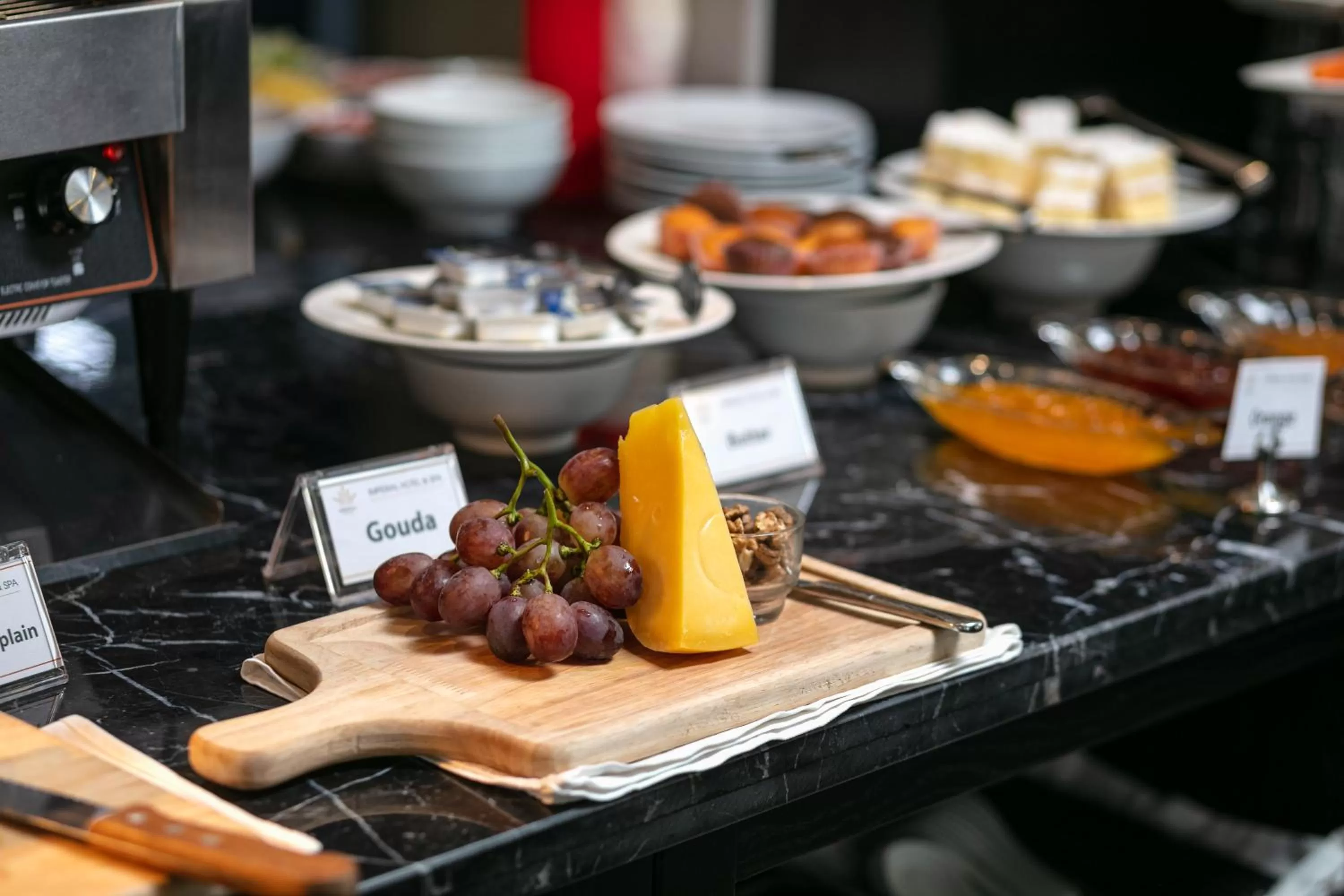 Food and drinks in Imperial Hotel & Spa