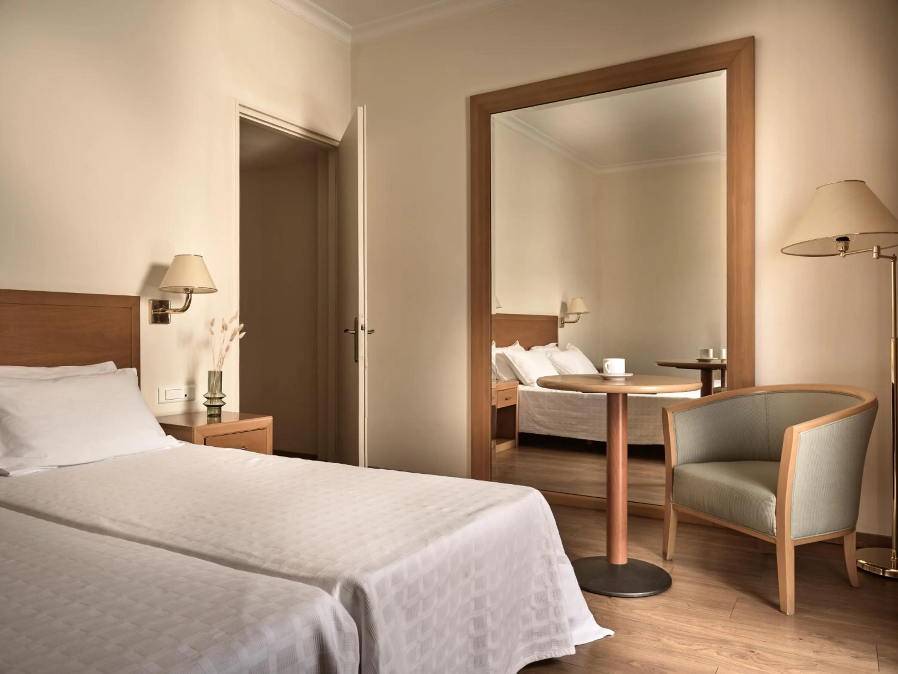 Bed in Strada Marina Hotel