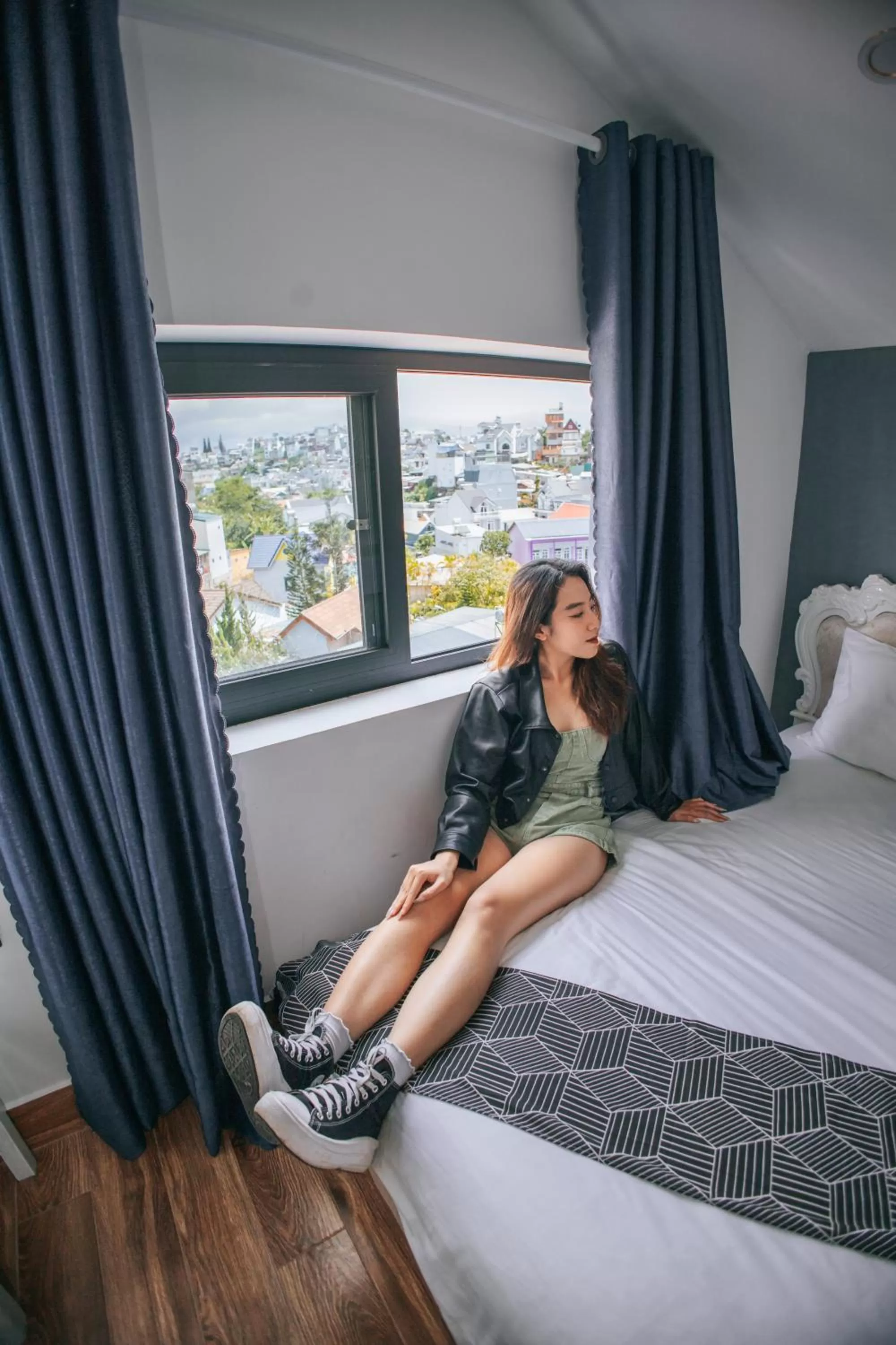 People in Hotel Thanh Nhung