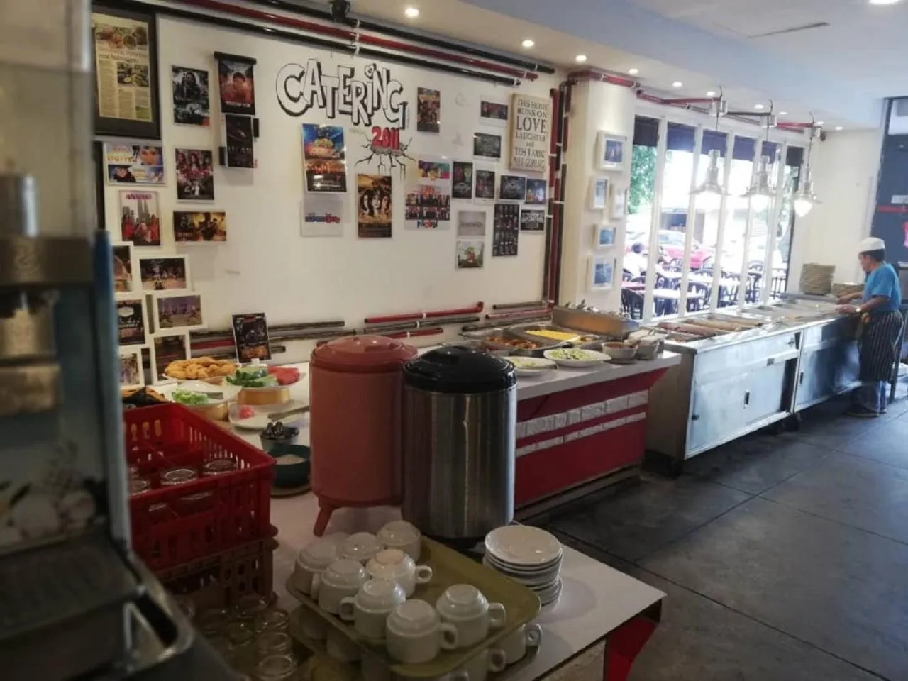 Restaurant/places to eat in M Design Hotel @ Pandan Indah