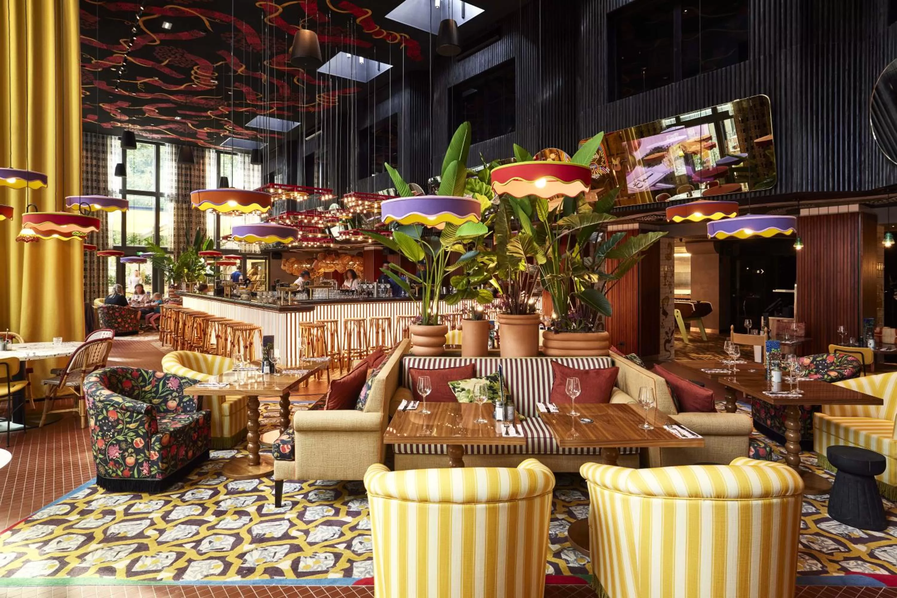 Restaurant/places to eat in Mama Shelter Dijon