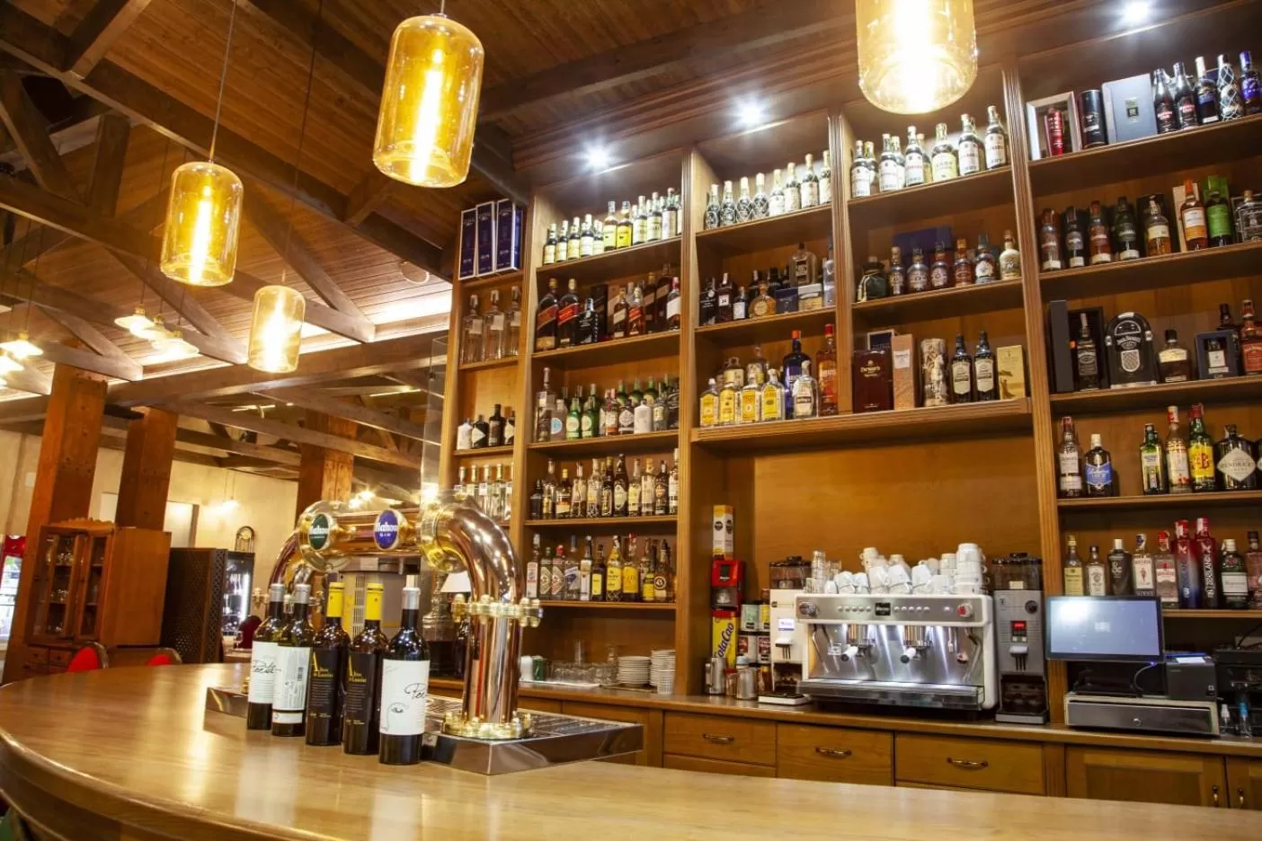 Restaurant/places to eat in Hotel Julián