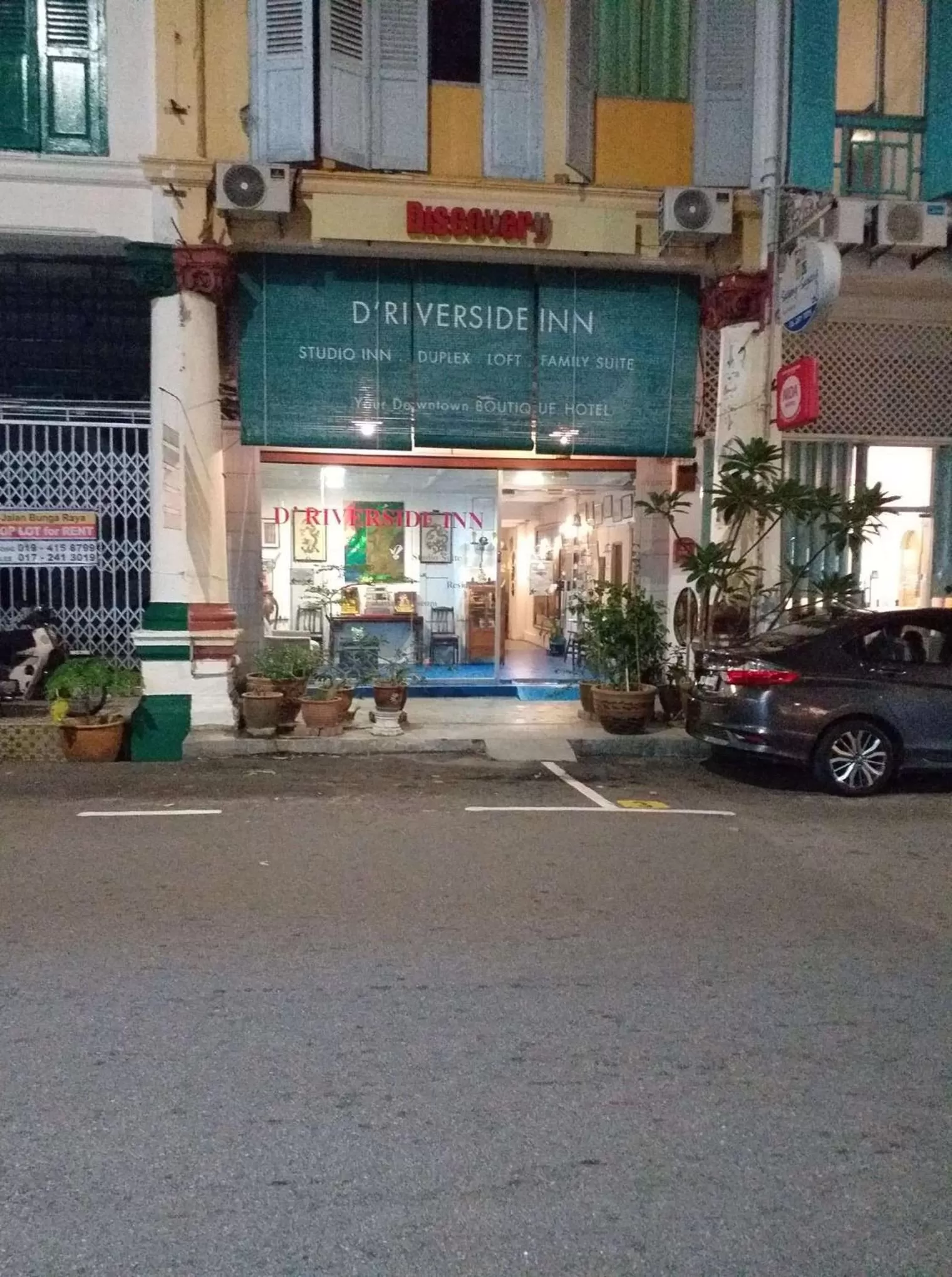 Property building in D Riverside Inn