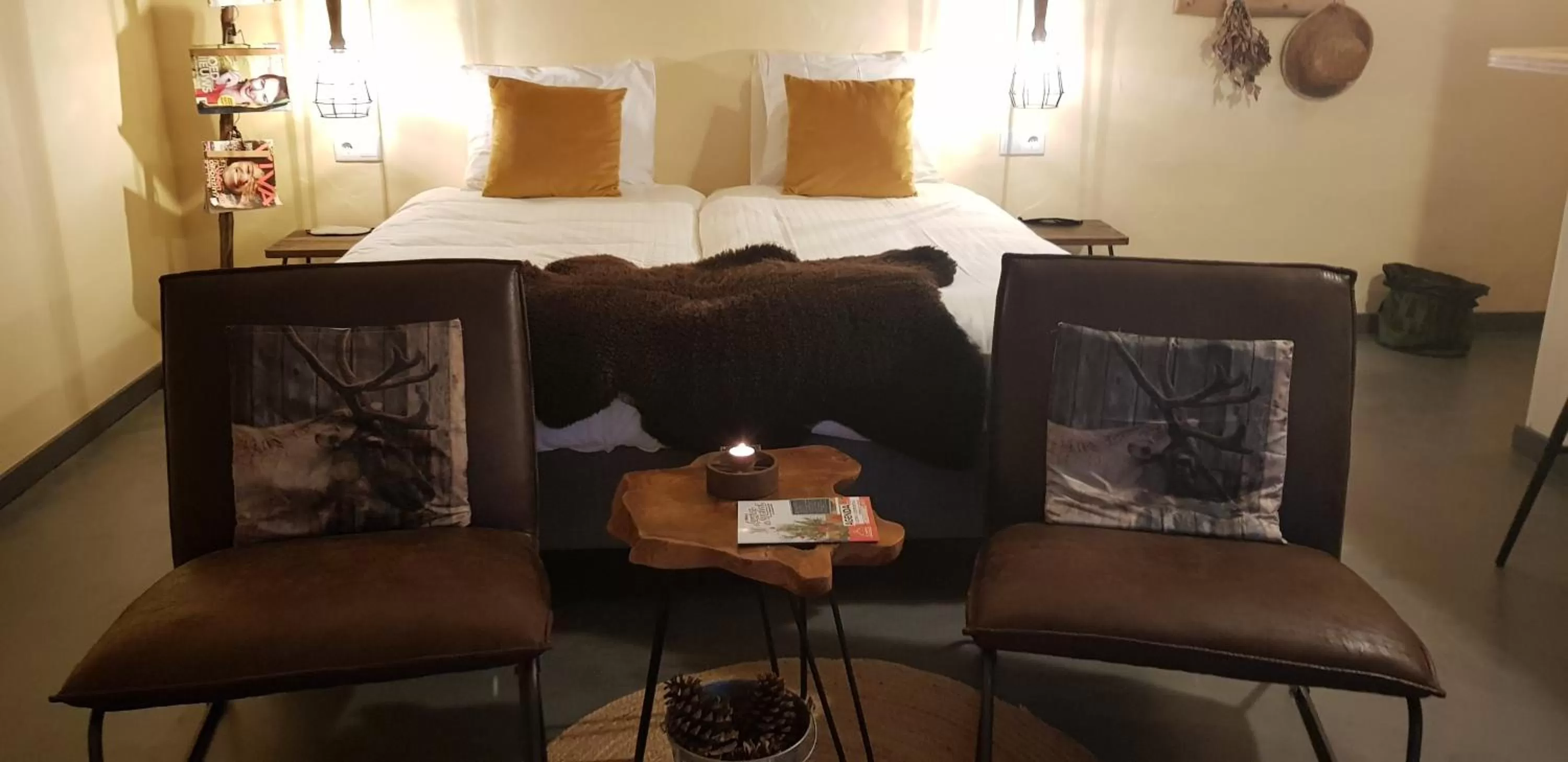 Bed in Trendy and Luxe B&B and Garden Suite