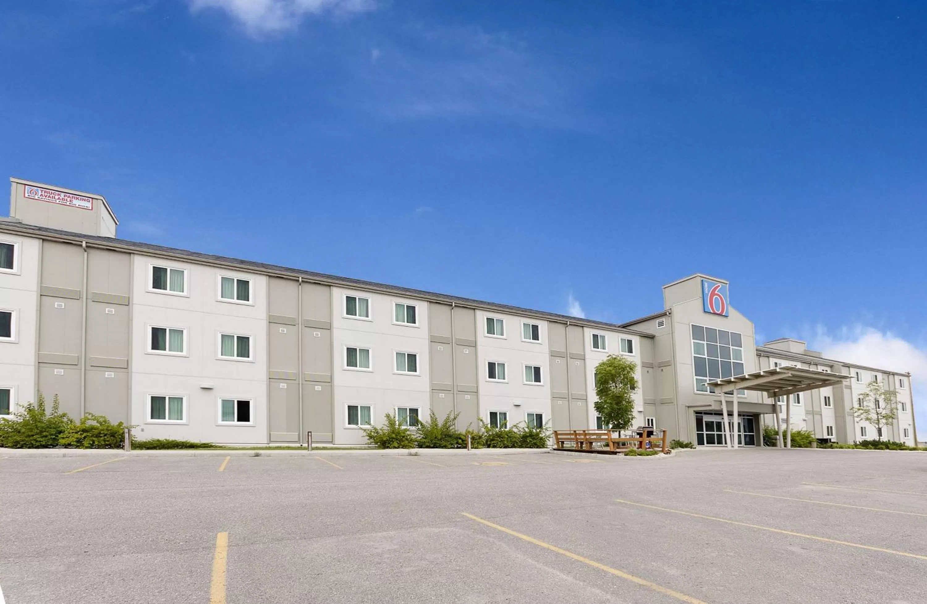 Property building in Motel 6-Brandon, MB