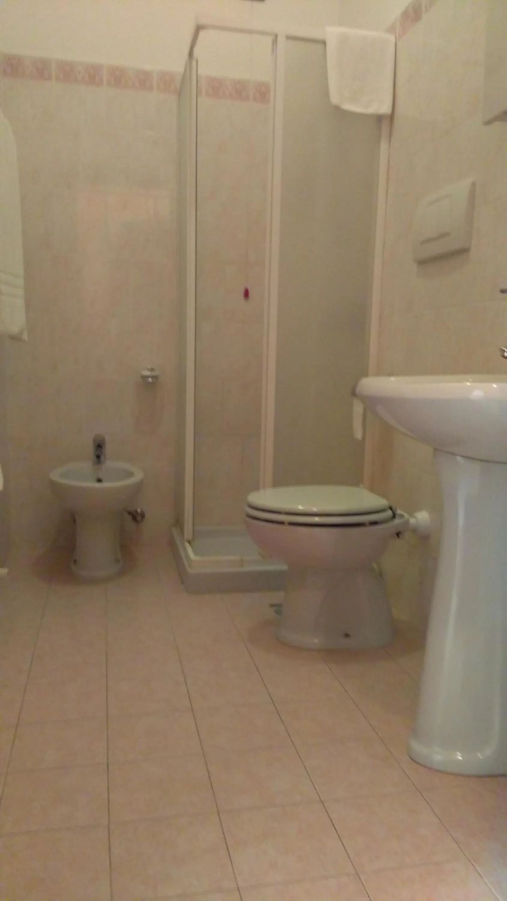 Bathroom in La Quercia Hotel con Ristorante