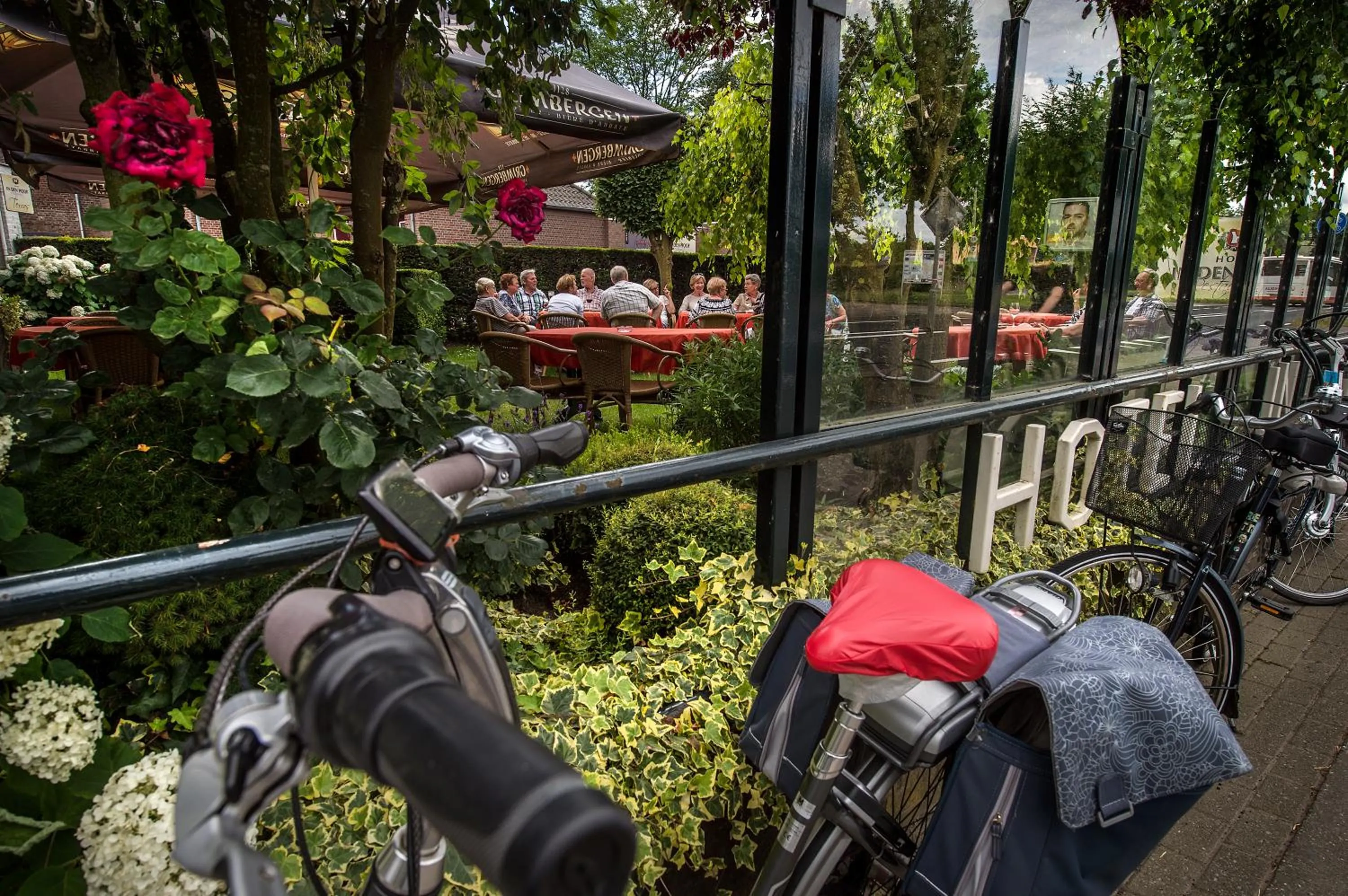 Garden in Hotel Restaurant in den Hoof