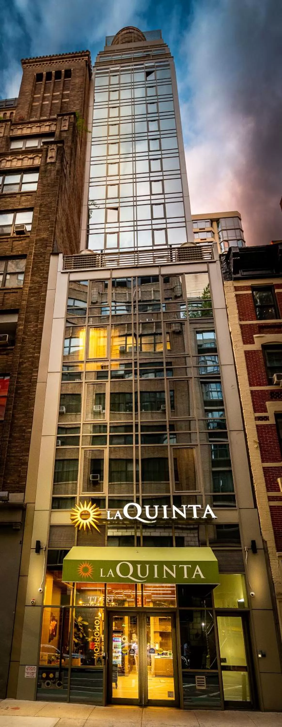 Property building in La Quinta by Wyndham Time Square South