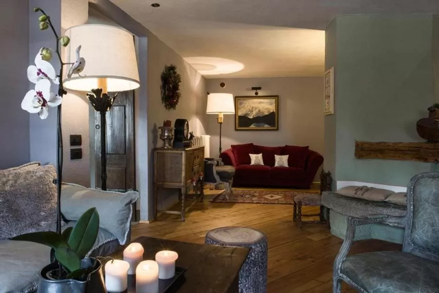 Living room in Locanda La Brenva - Estella Hotel Collection & Experience