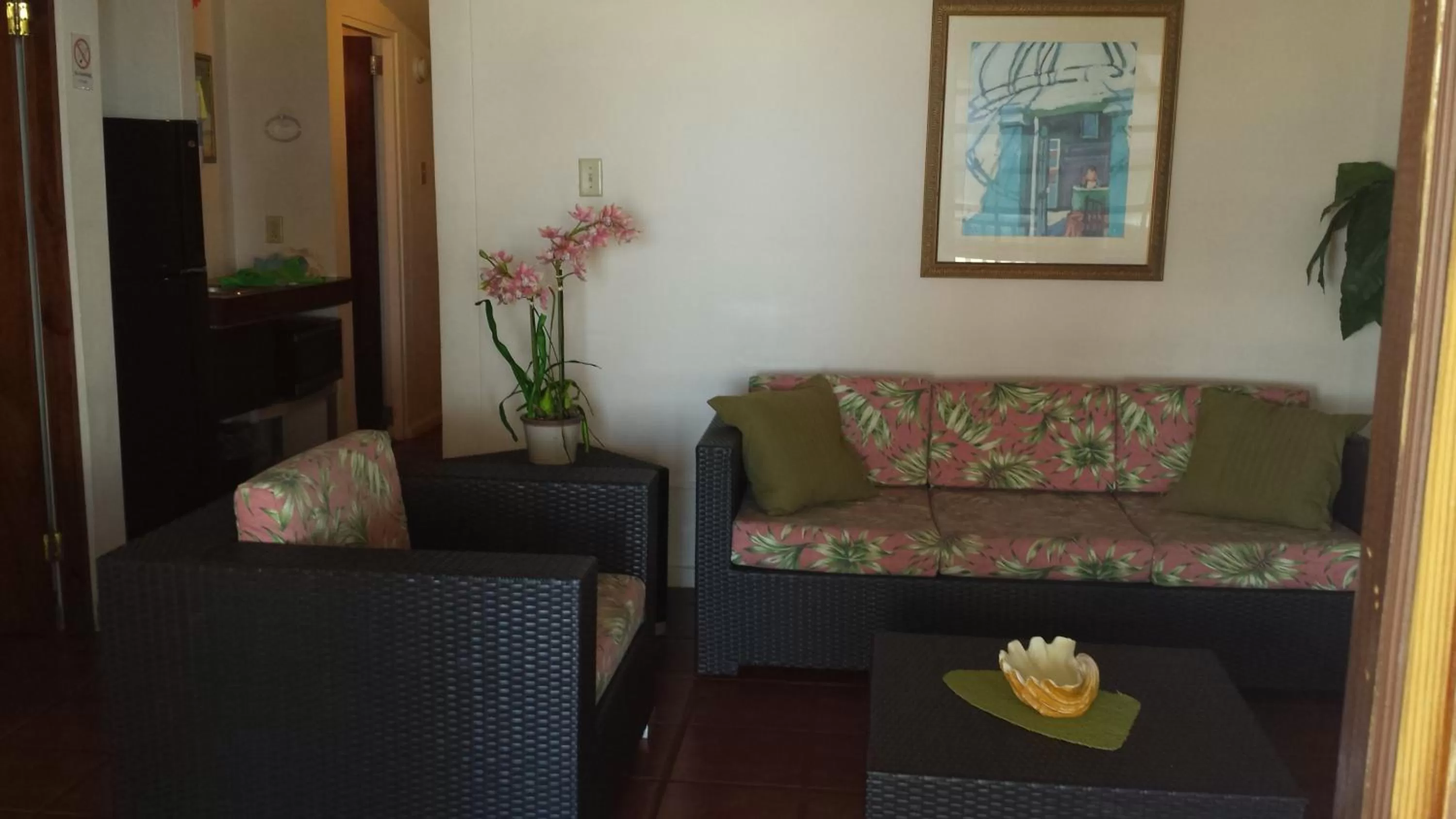 Living room in Luquillo Sunrise Beach Inn