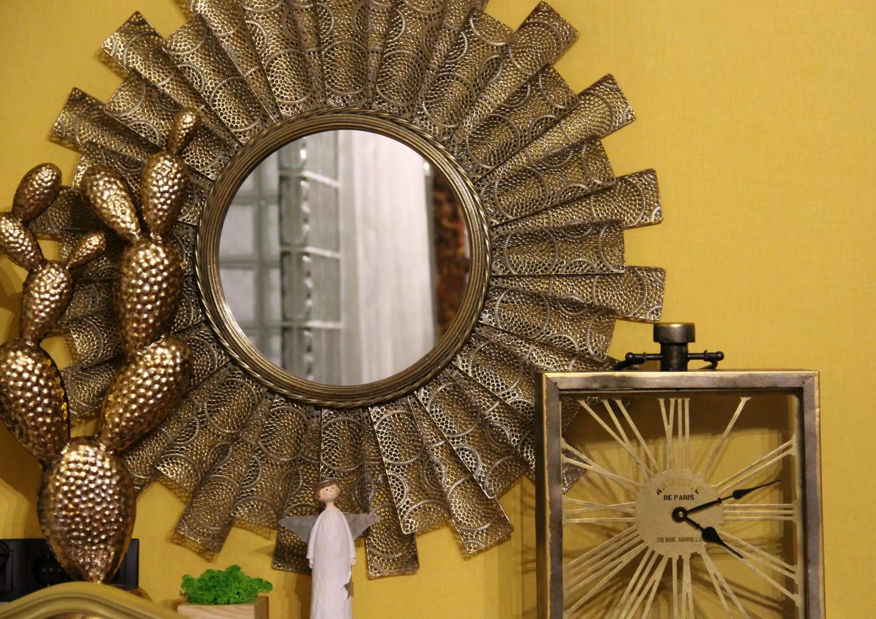 Decorative detail in MaNNa Boutique Hotel