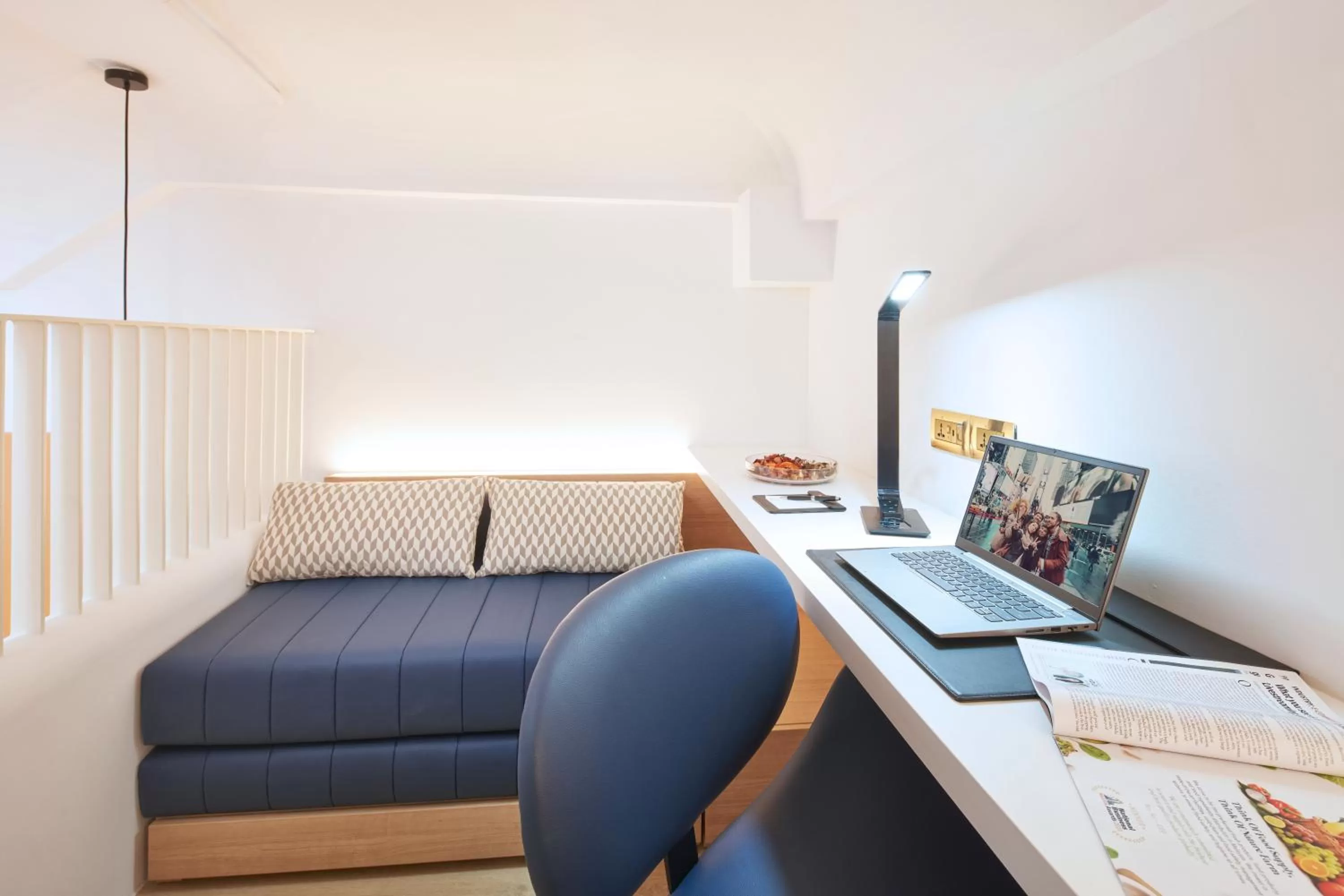 Seating area in Citadines Connect City Centre Singapore