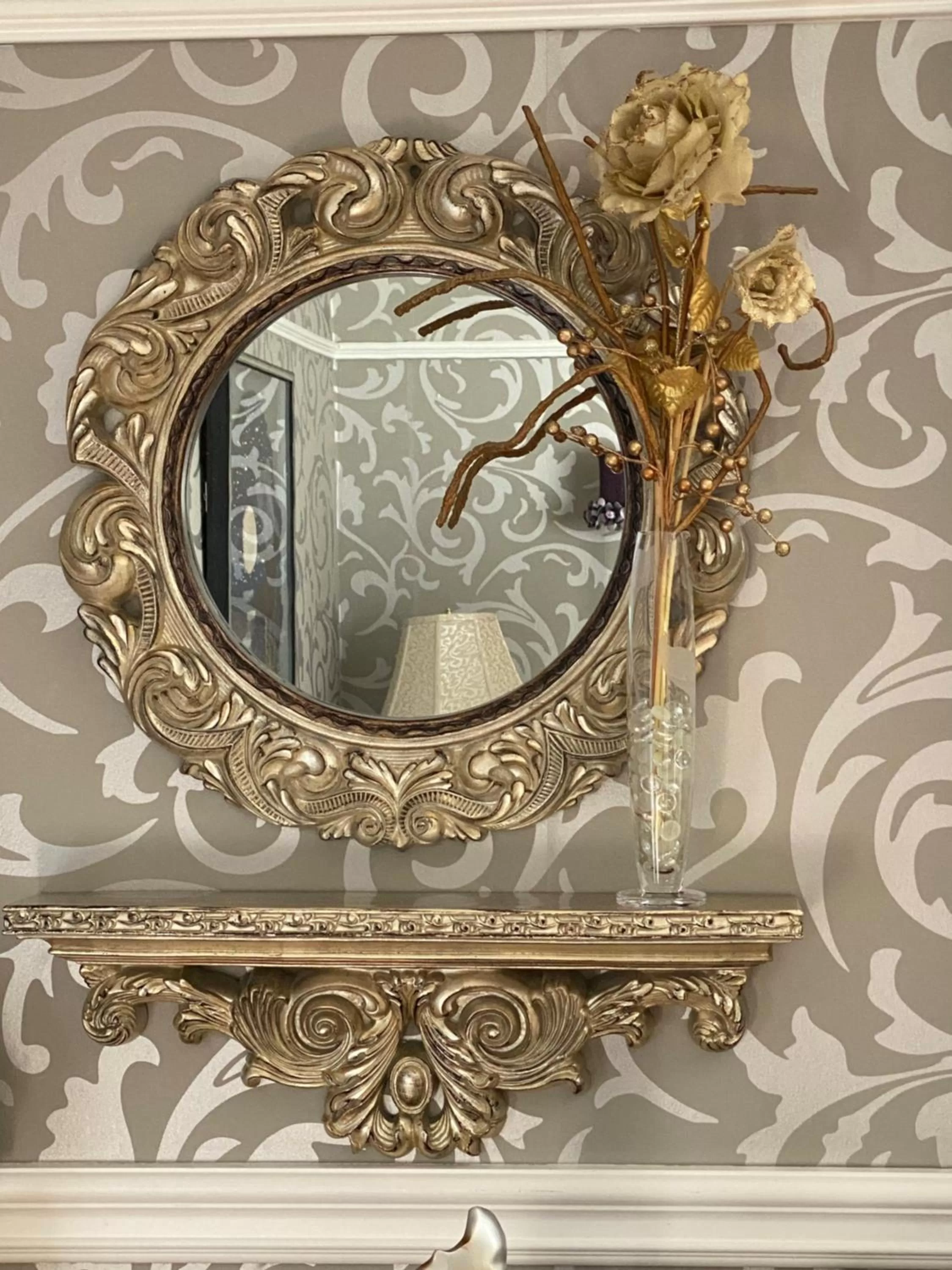 Living room in Serenity