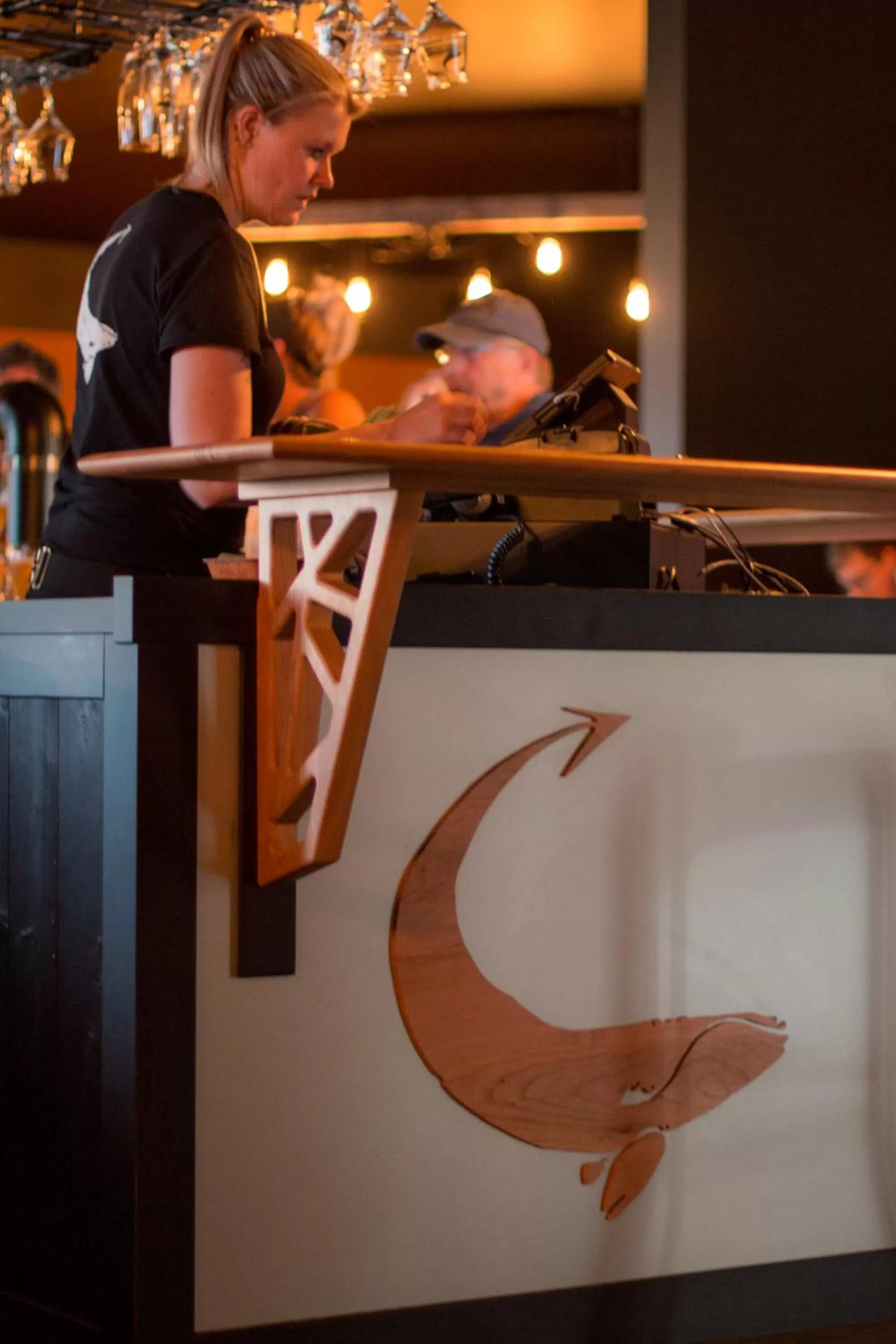 Restaurant/places to eat in La Baleine Endiablée Microbrasserie