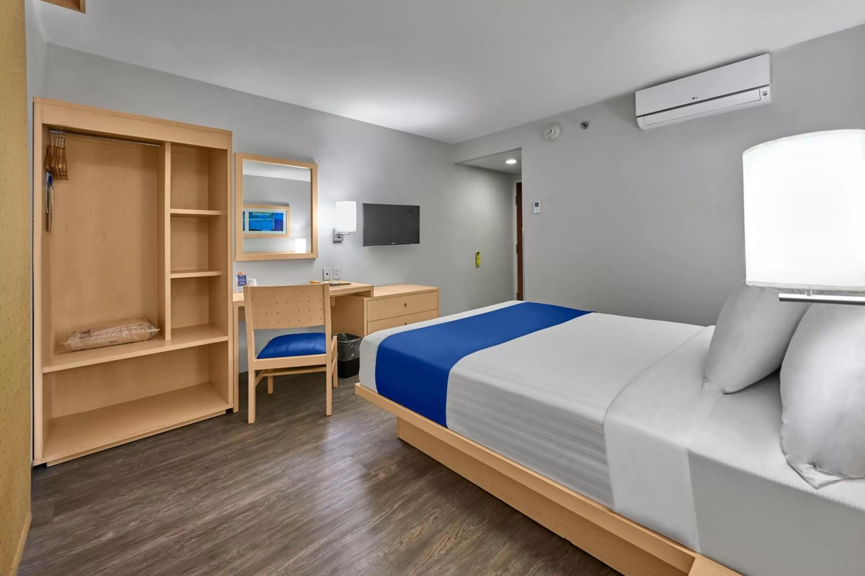 Bedroom, Bed in City Express by Marriott Aguascalientes Sur