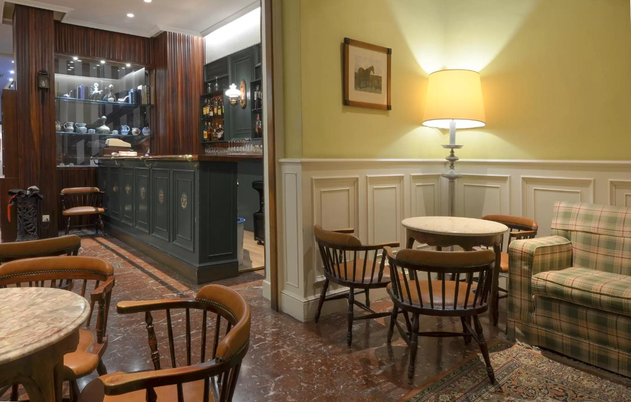 Lounge or bar in Hotel Alcazar Irun