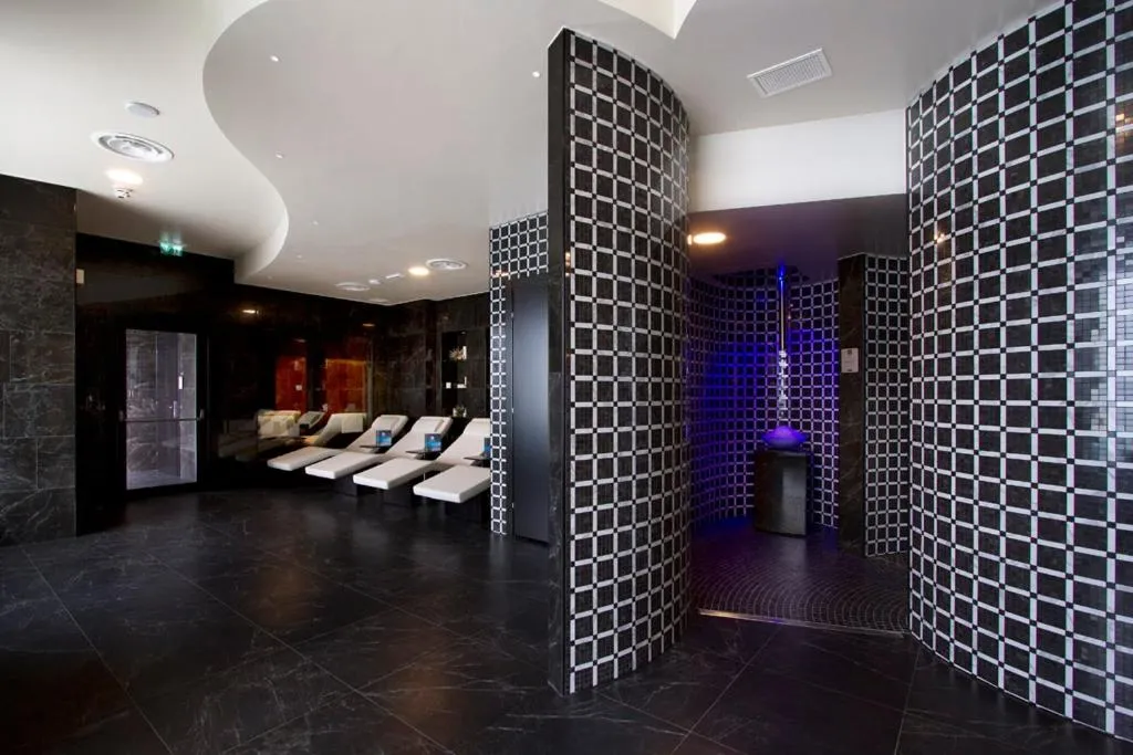 Spa and wellness centre/facilities in Hotel Riviera & Maximilian's