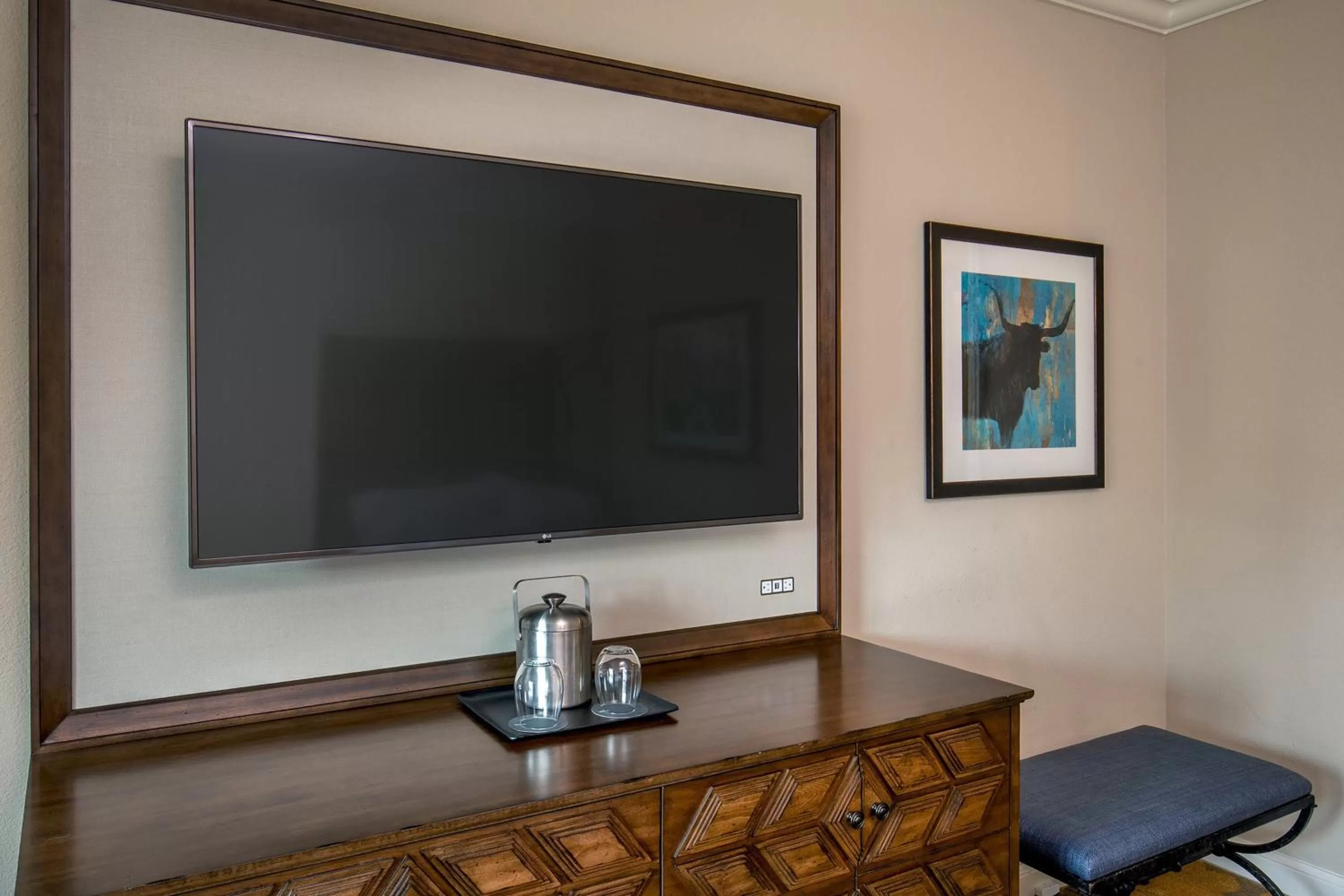 Photo of the whole room in The Westin Riverwalk, San Antonio