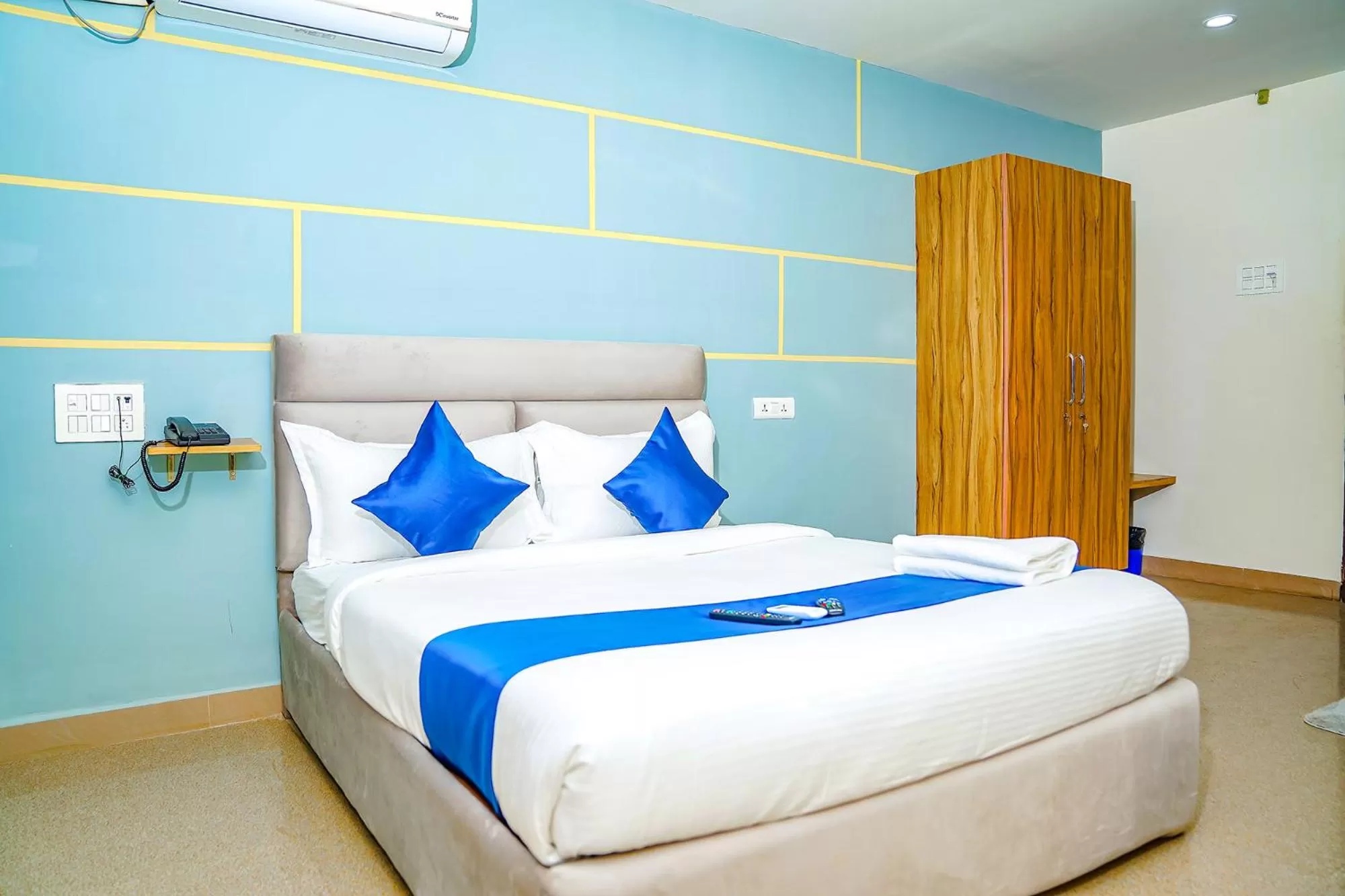 Photo of the whole room, Bed in FabHotel JKC Grand