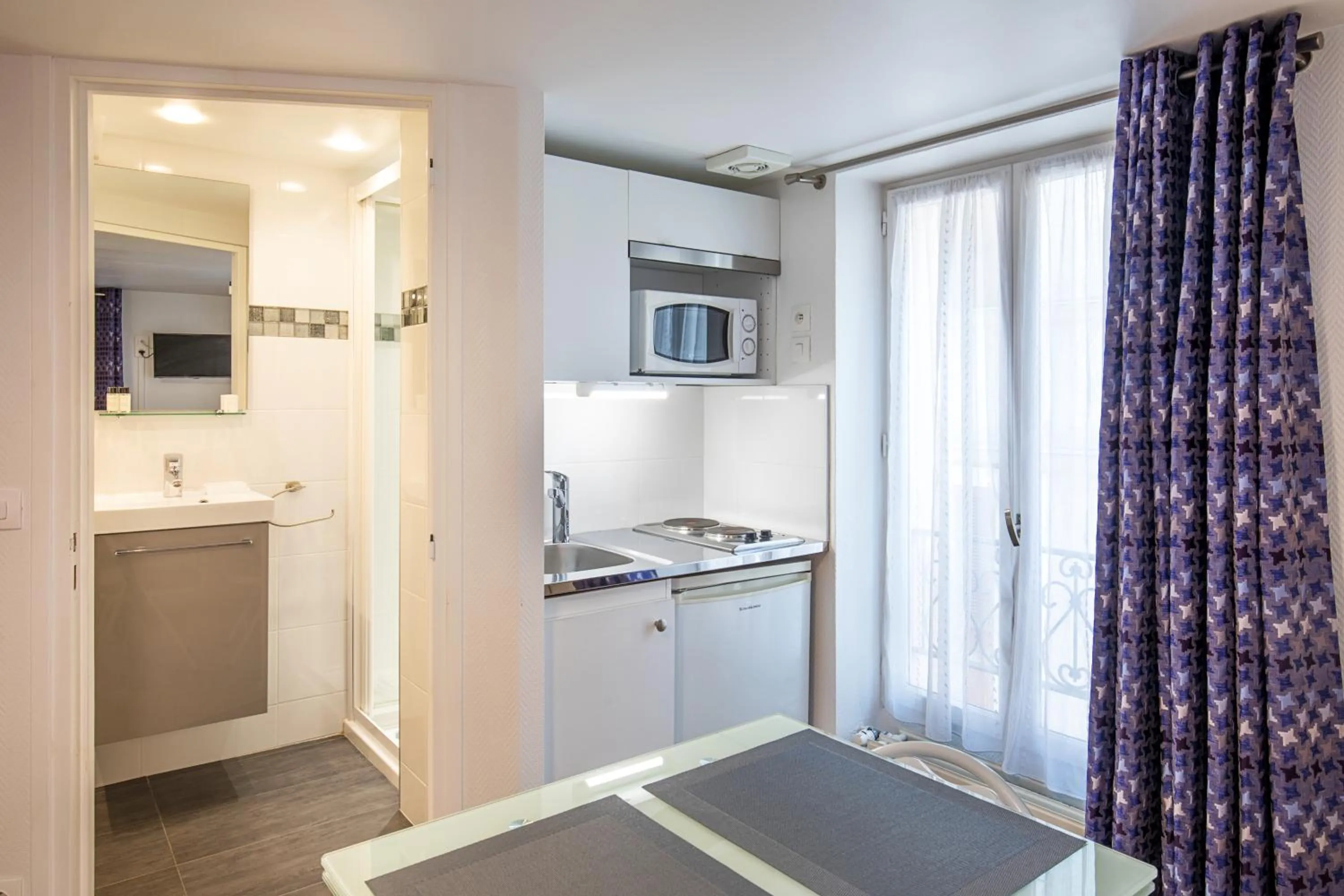 Kitchen or kitchenette in Hotel De L'Horloge