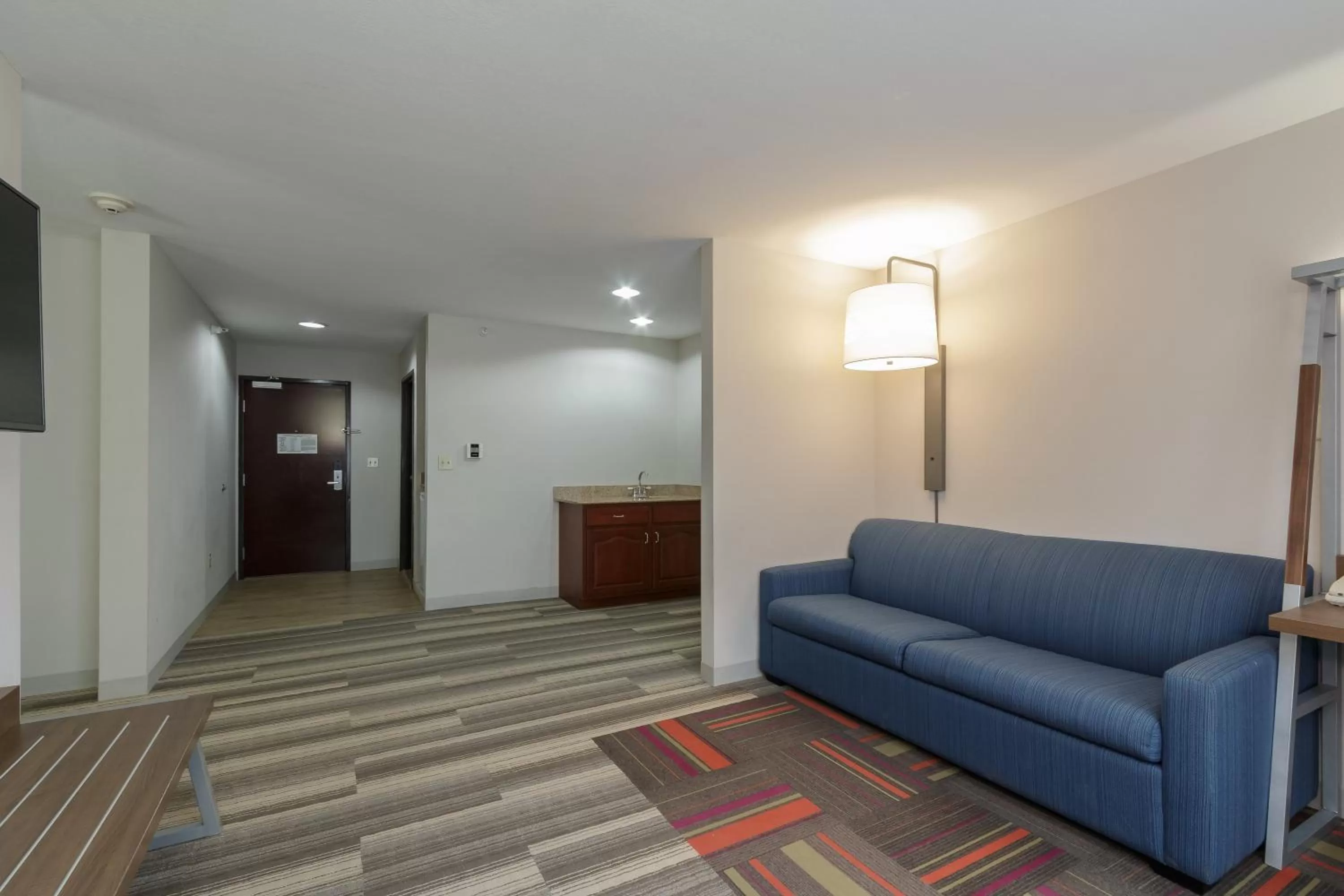 Photo of the whole room in Holiday Inn Express & Suites - South Bend - Notre Dame Univ.