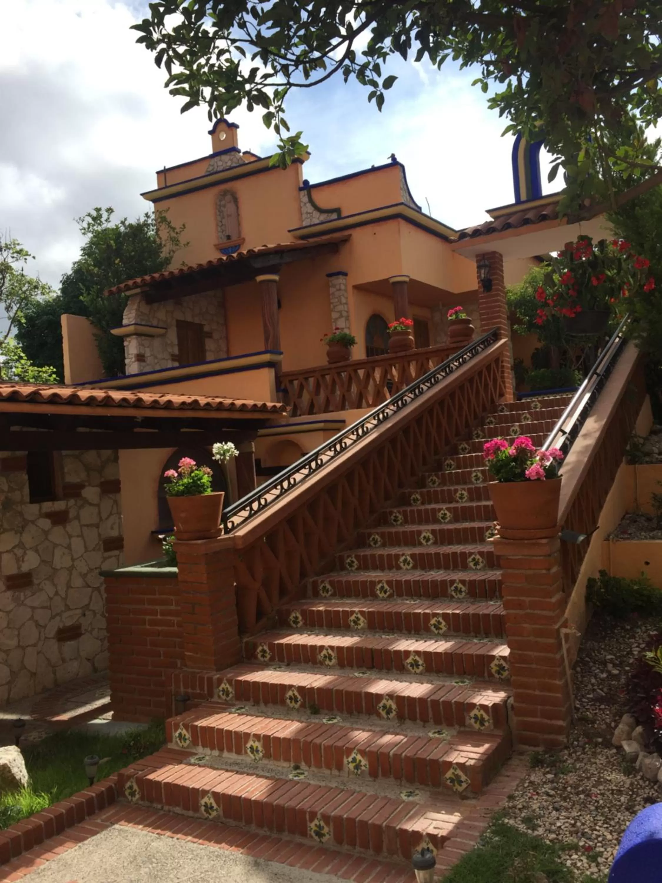 Facade/entrance, Property Building in Hotel Feregrino